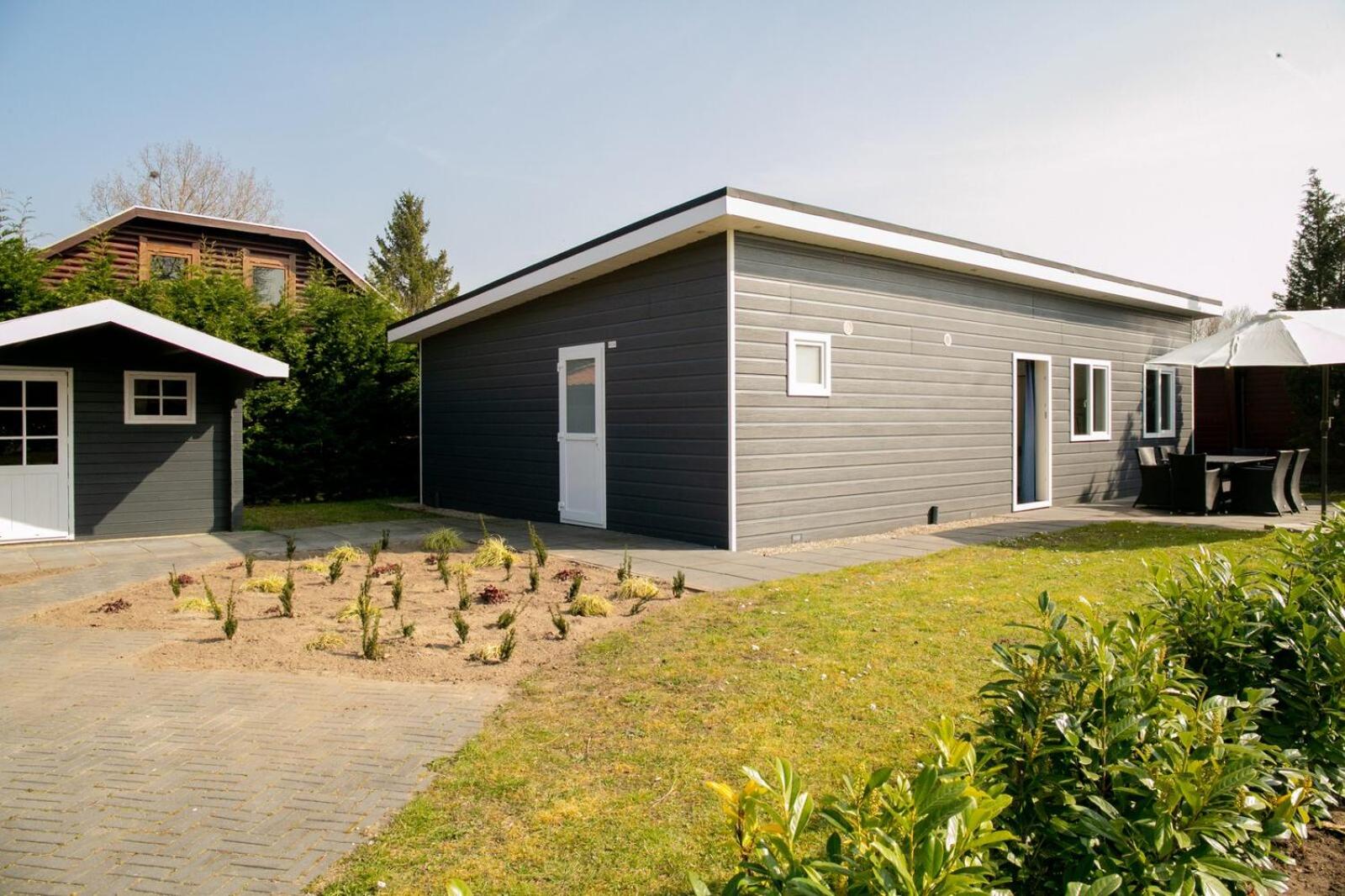 Four-Bedroom Holiday Home photo 2