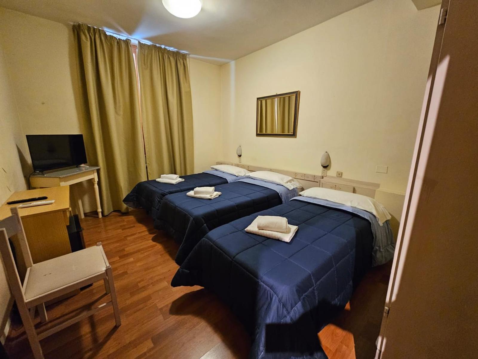 Triple Room photo 2