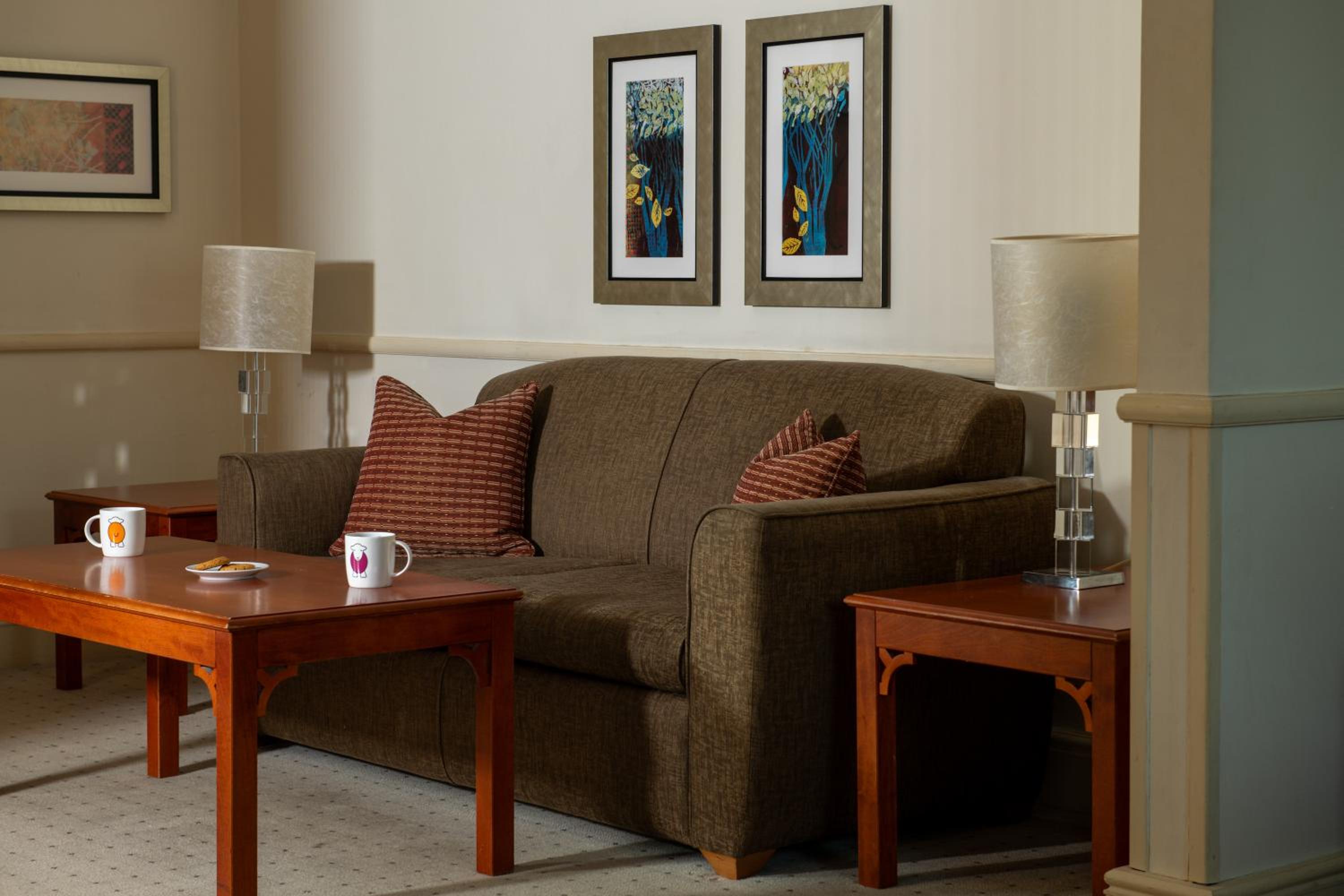 4 Poster suite