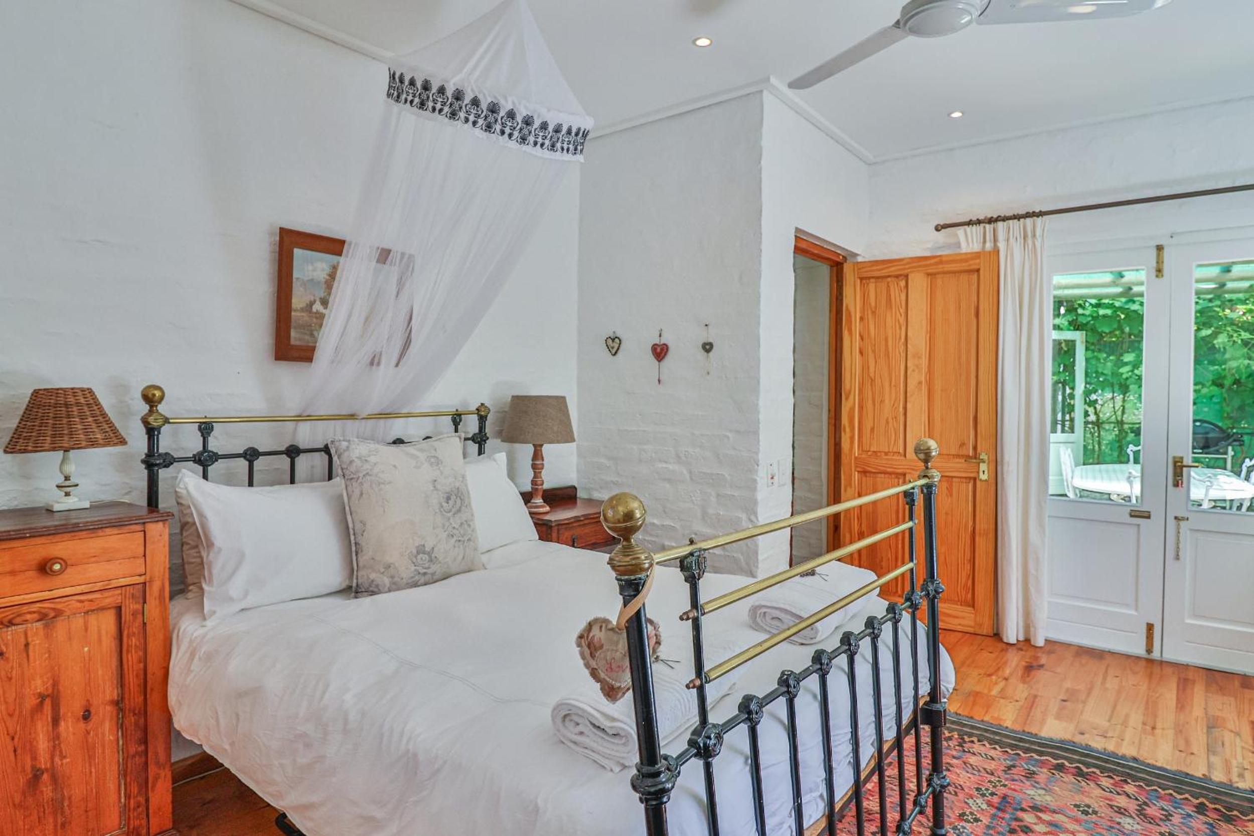 Three-Bedroom House photo 1