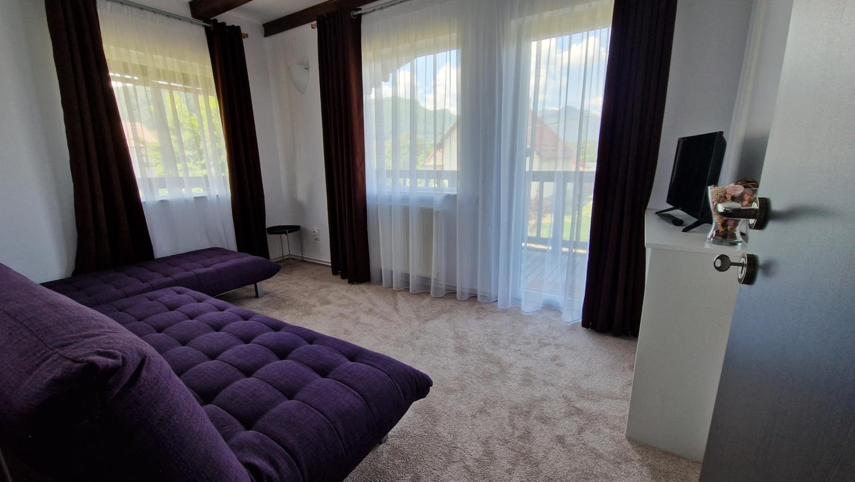 Apartment photo 1
