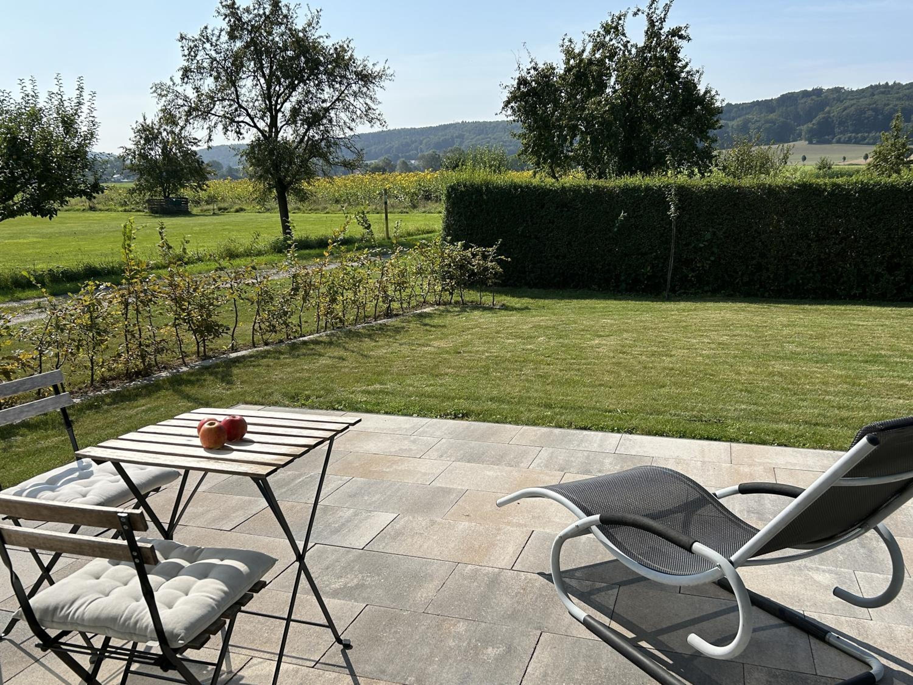One-Bedroom Apartment with Garden View photo 3