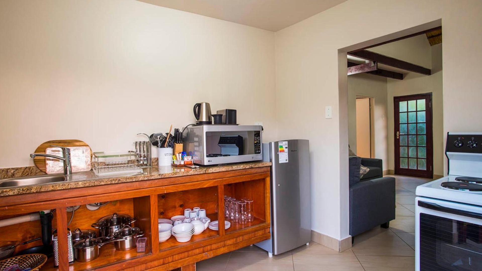 Two-Bedroom Chalet - Photo 3