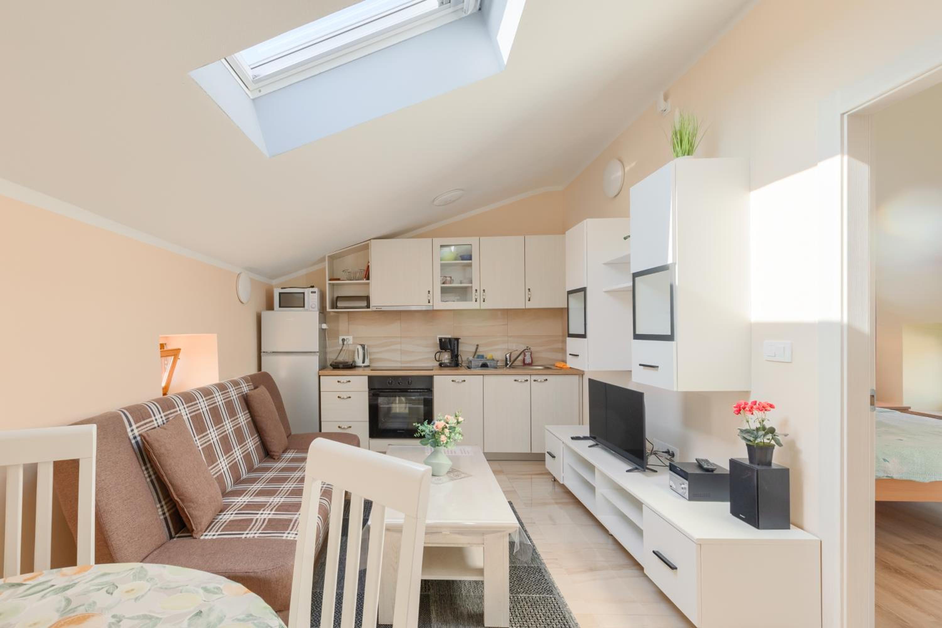 One-Bedroom Apartment - Second Floor