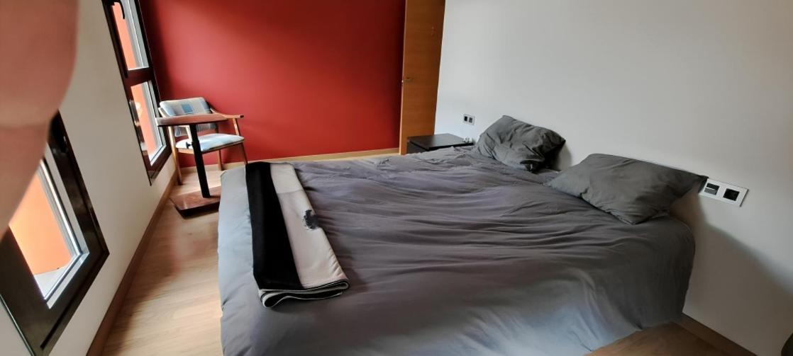Two-Bedroom Apartment photo 2