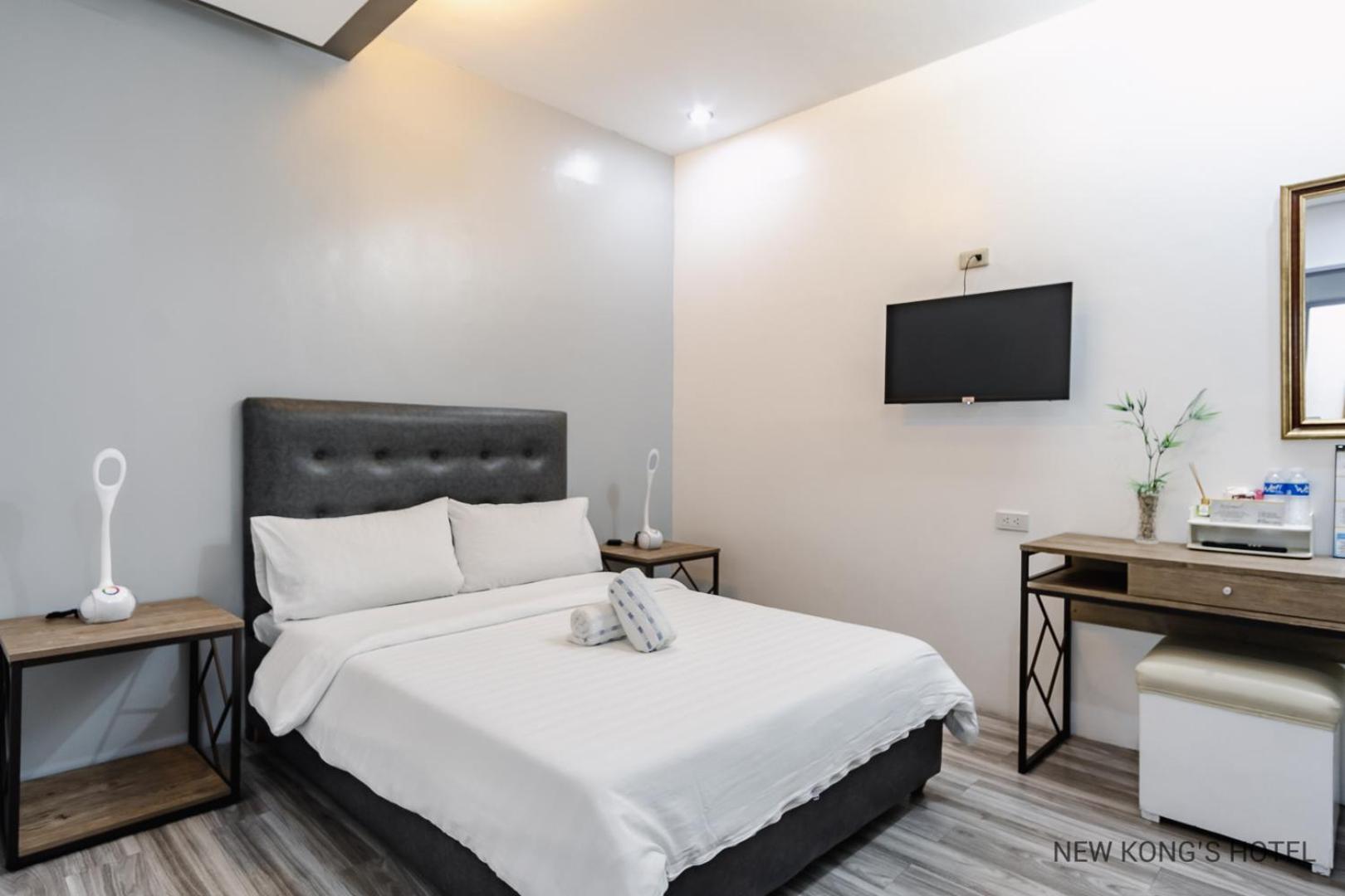 Budget Double Room - Photo 1