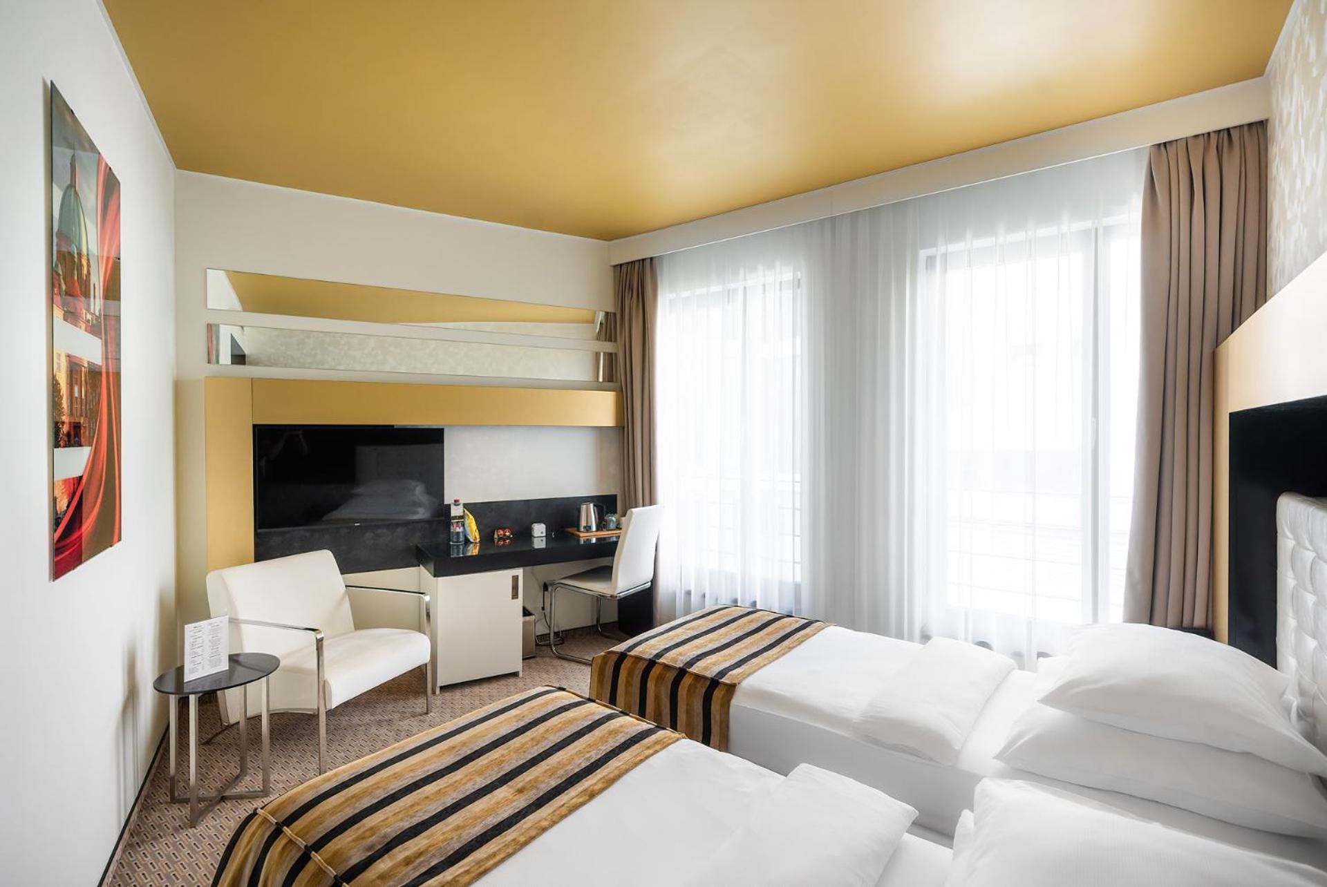 Classic Double or Twin Room - Photo 20