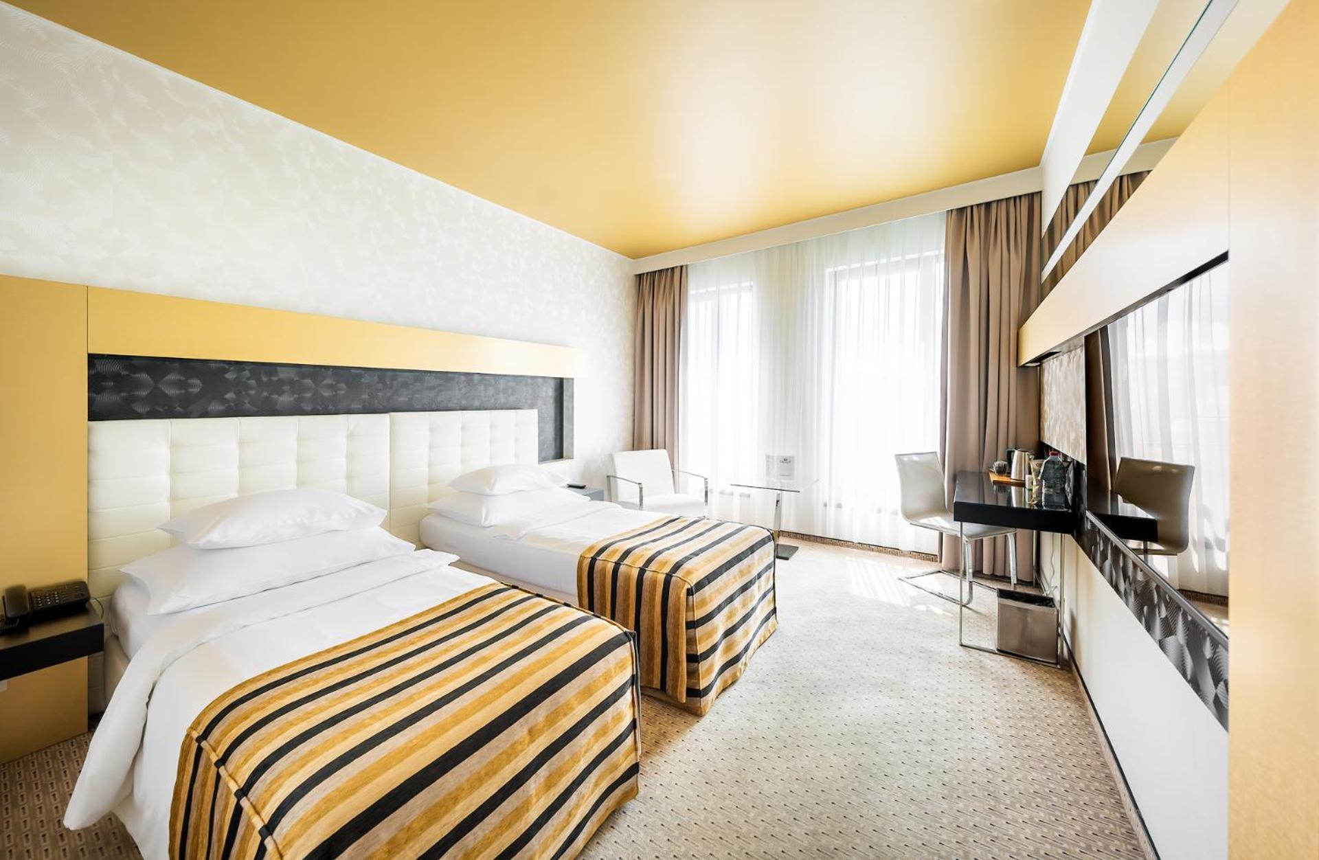 Classic Double or Twin Room - Photo 2
