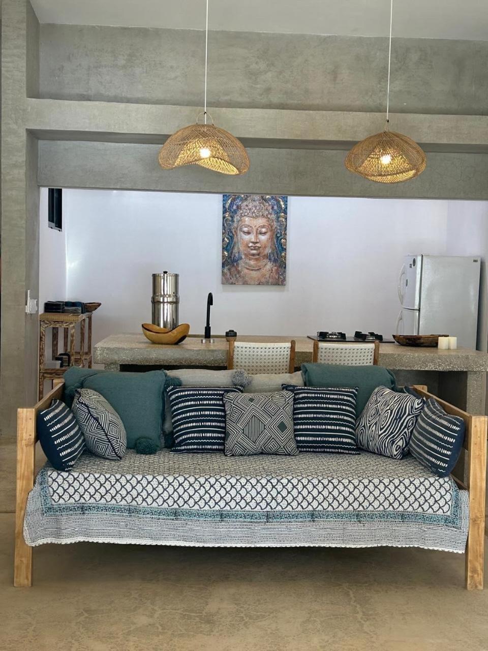 One-Bedroom House photo 1