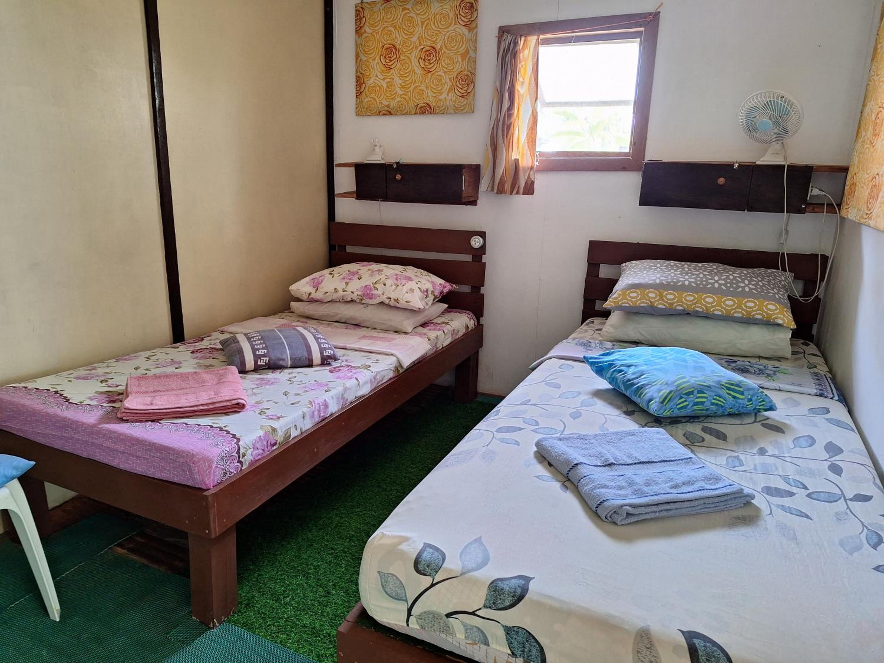 Mixed Dormitory Room photo 1
