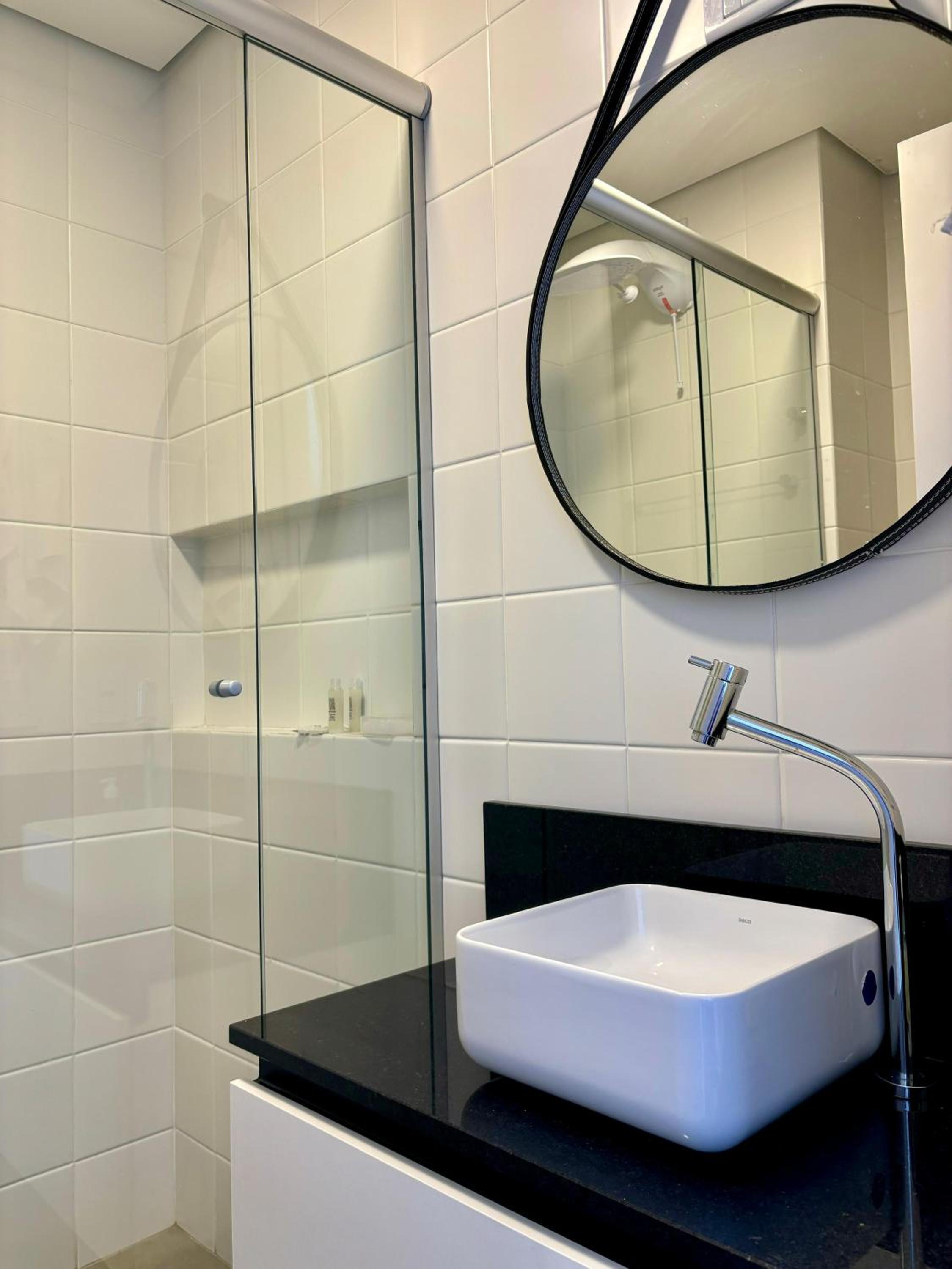 Studio Apartment With One Double Bed photo 2