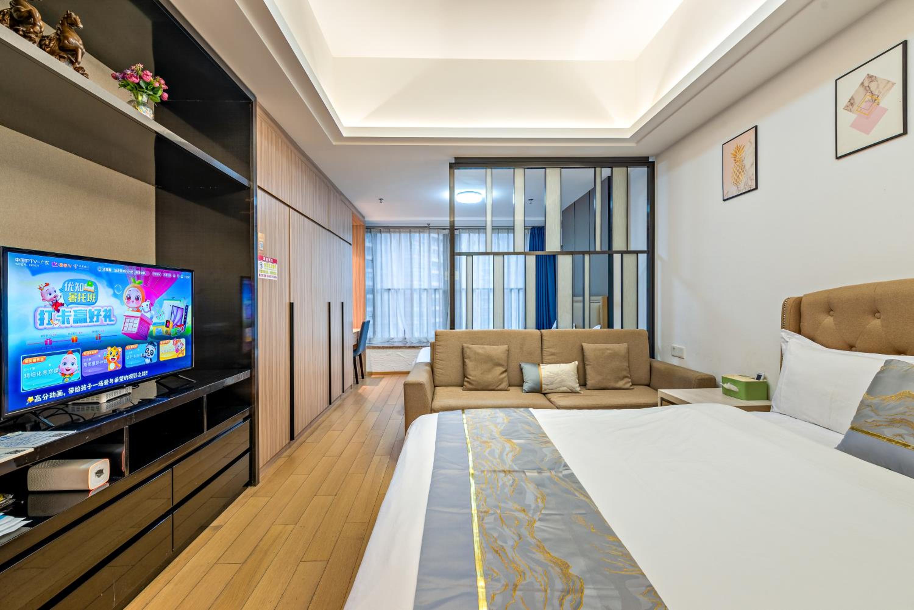 Superior Twin Room with Garden View photo 2