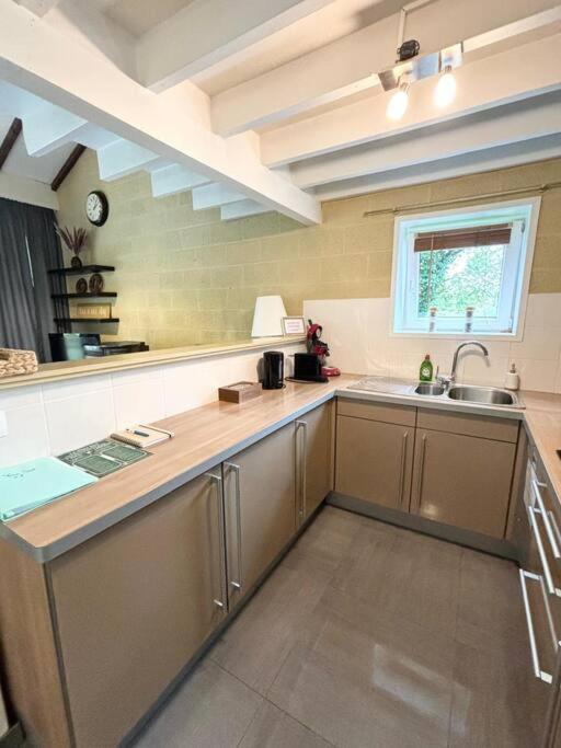 Two-Bedroom House photo 3