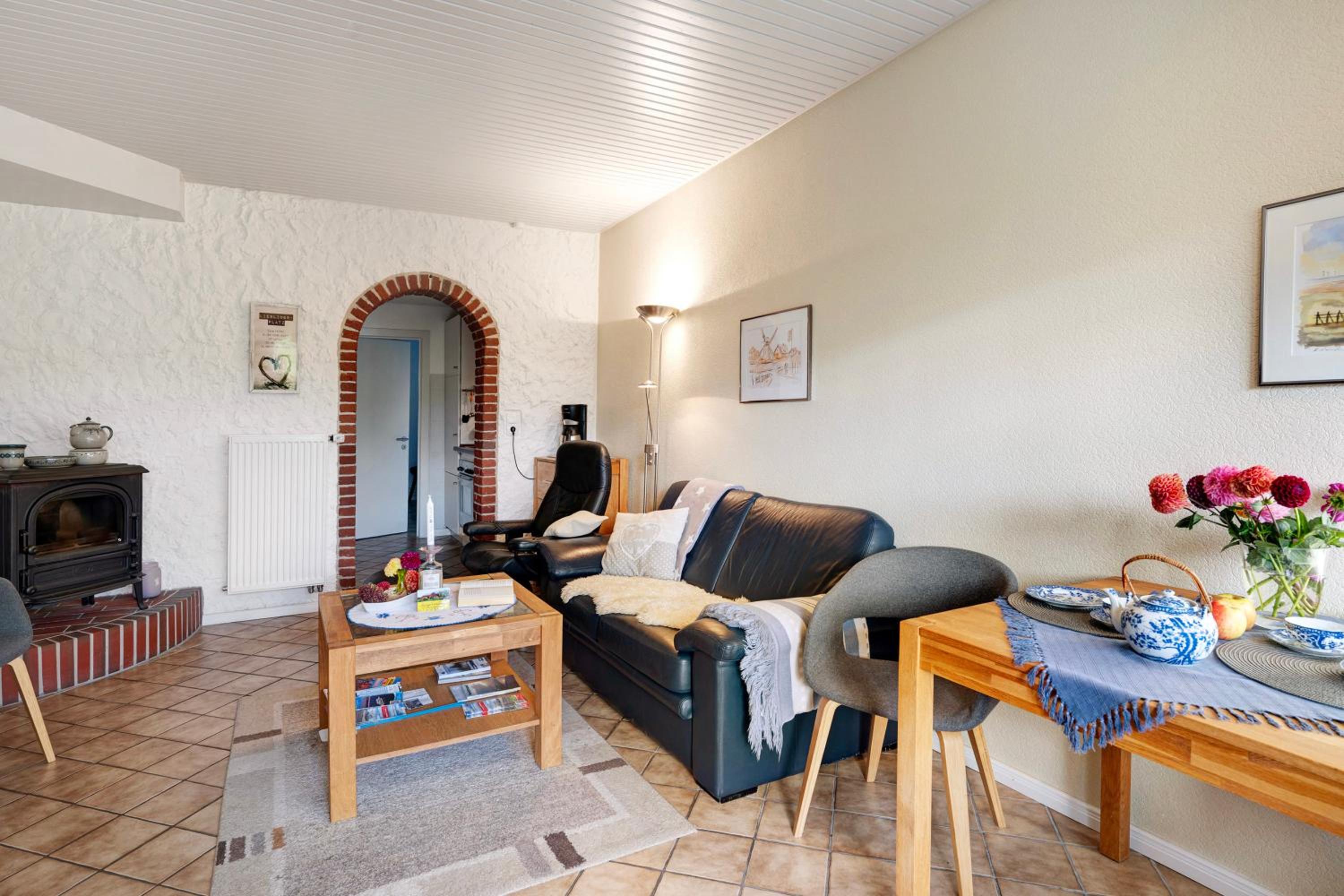 Studio Apartment with Sea View photo 3