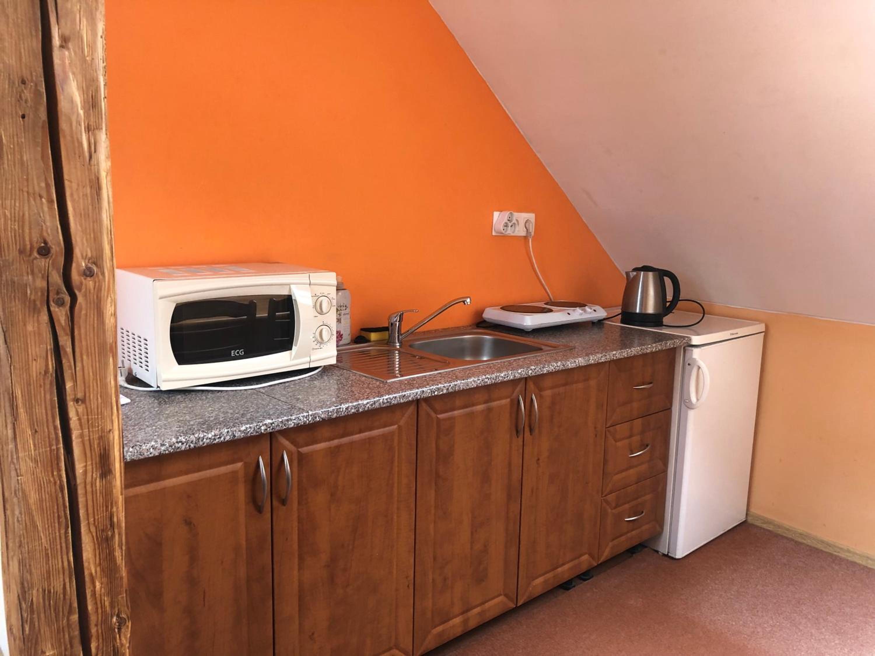 Two-Bedroom Suite - Photo 20