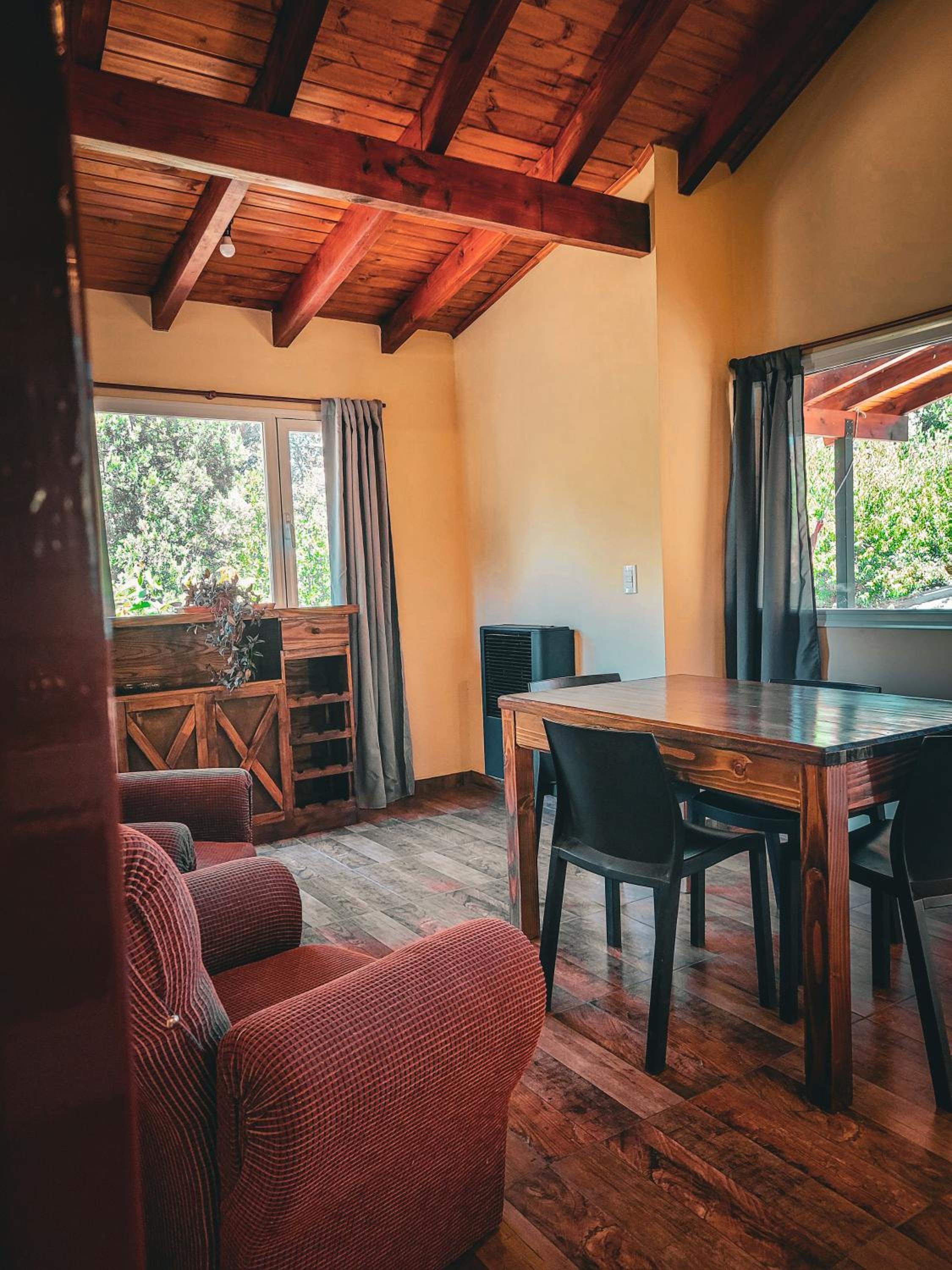 One-Bedroom House photo 1
