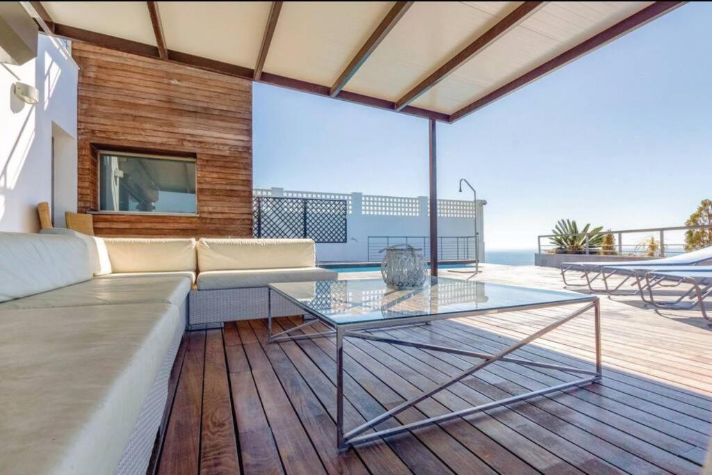 Villa photo 3
