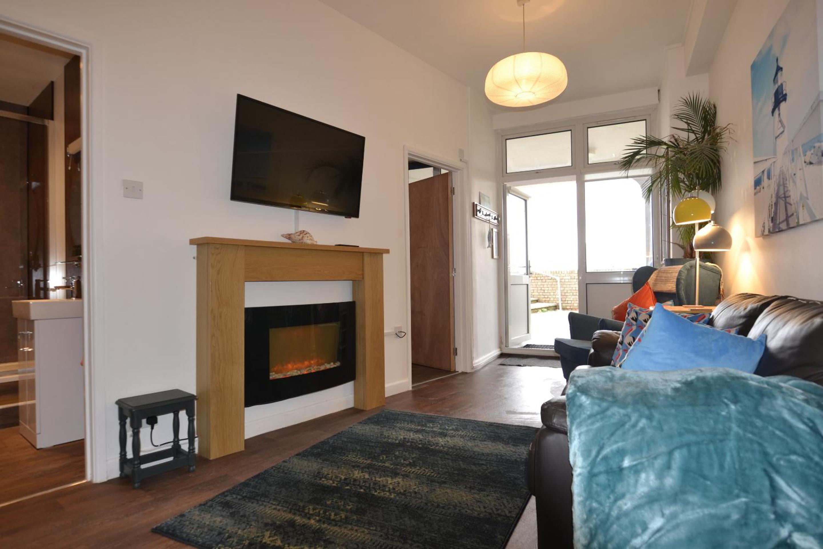 One-Bedroom Apartment with Garden View photo 3
