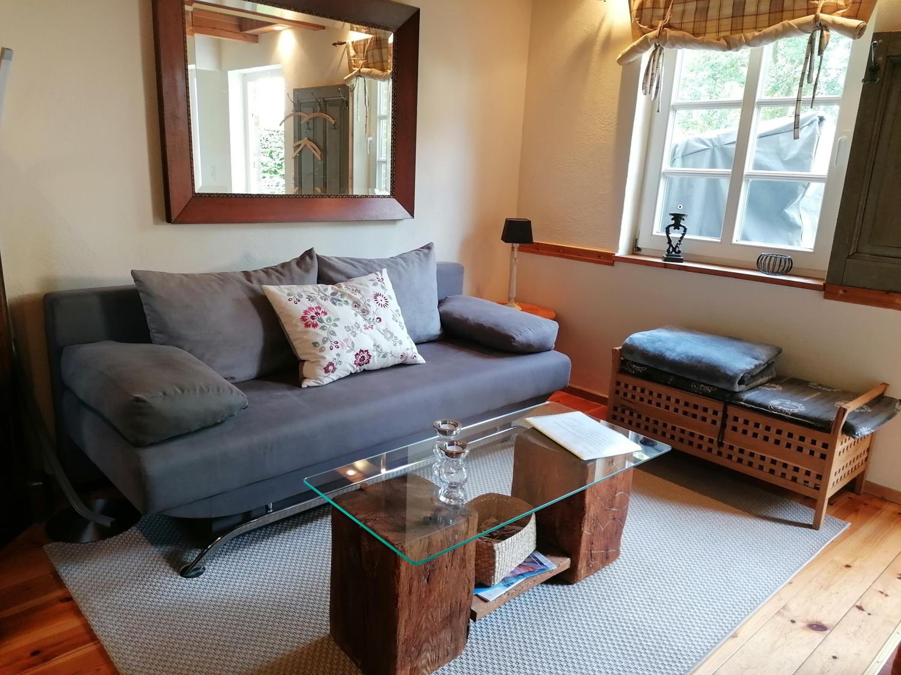One-Bedroom House photo 1