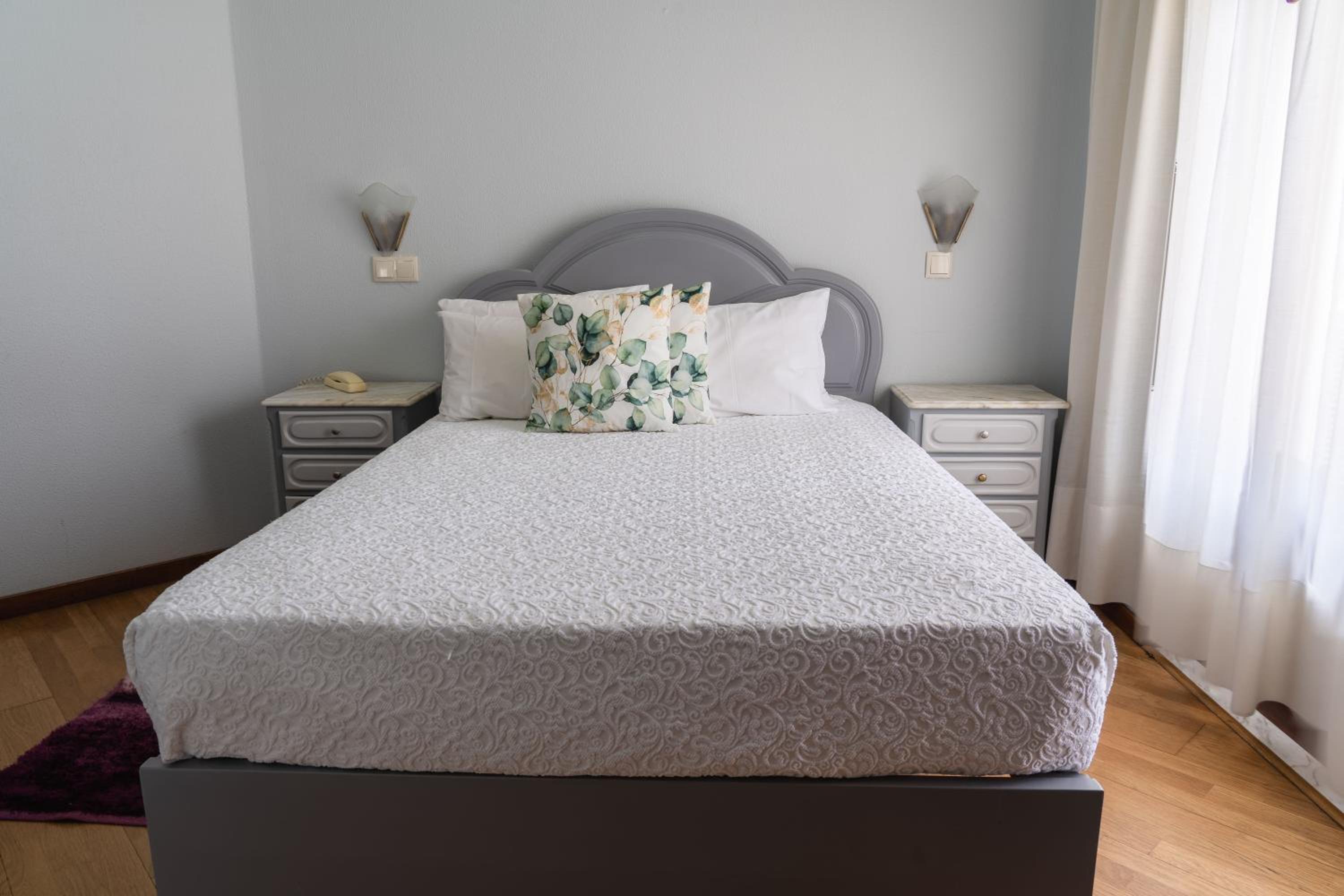 Double Room - Photo 6