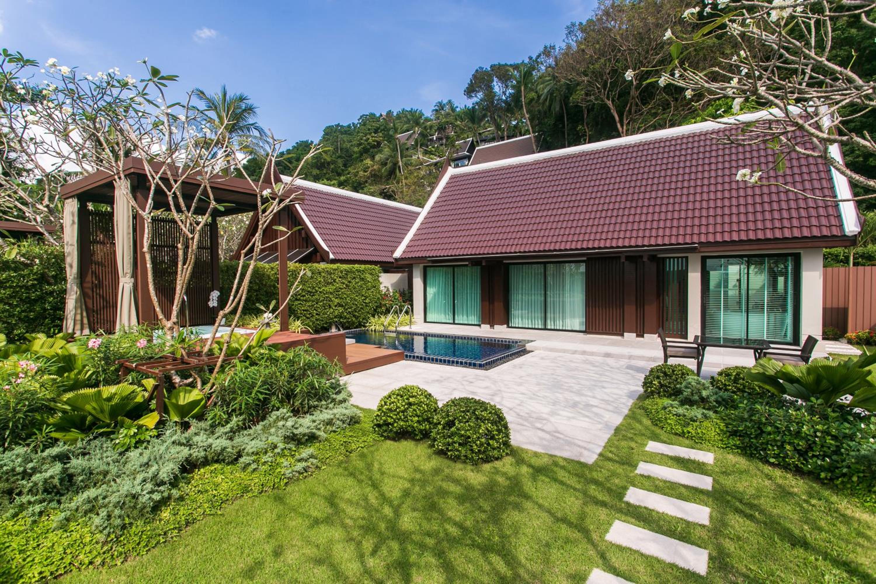 Private Pool Villa with Club Access - Photo 3
