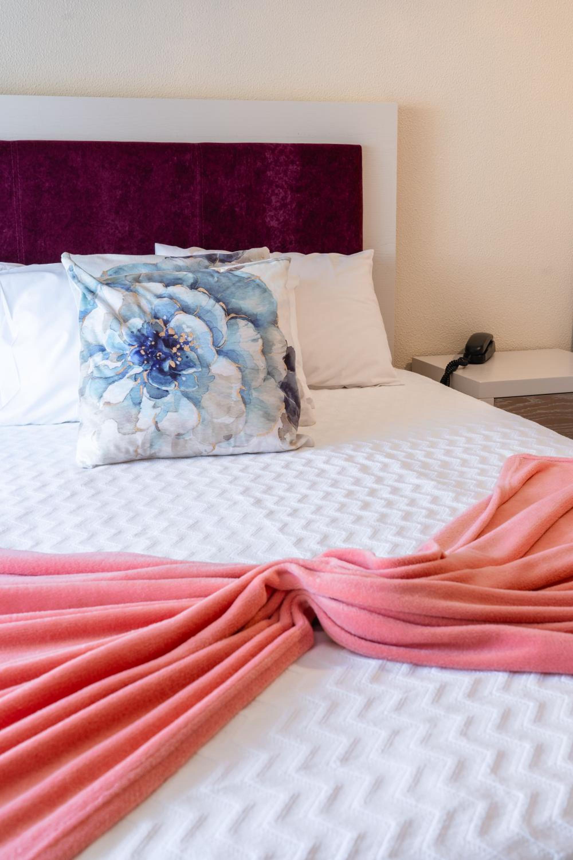 Double Room - Photo 4