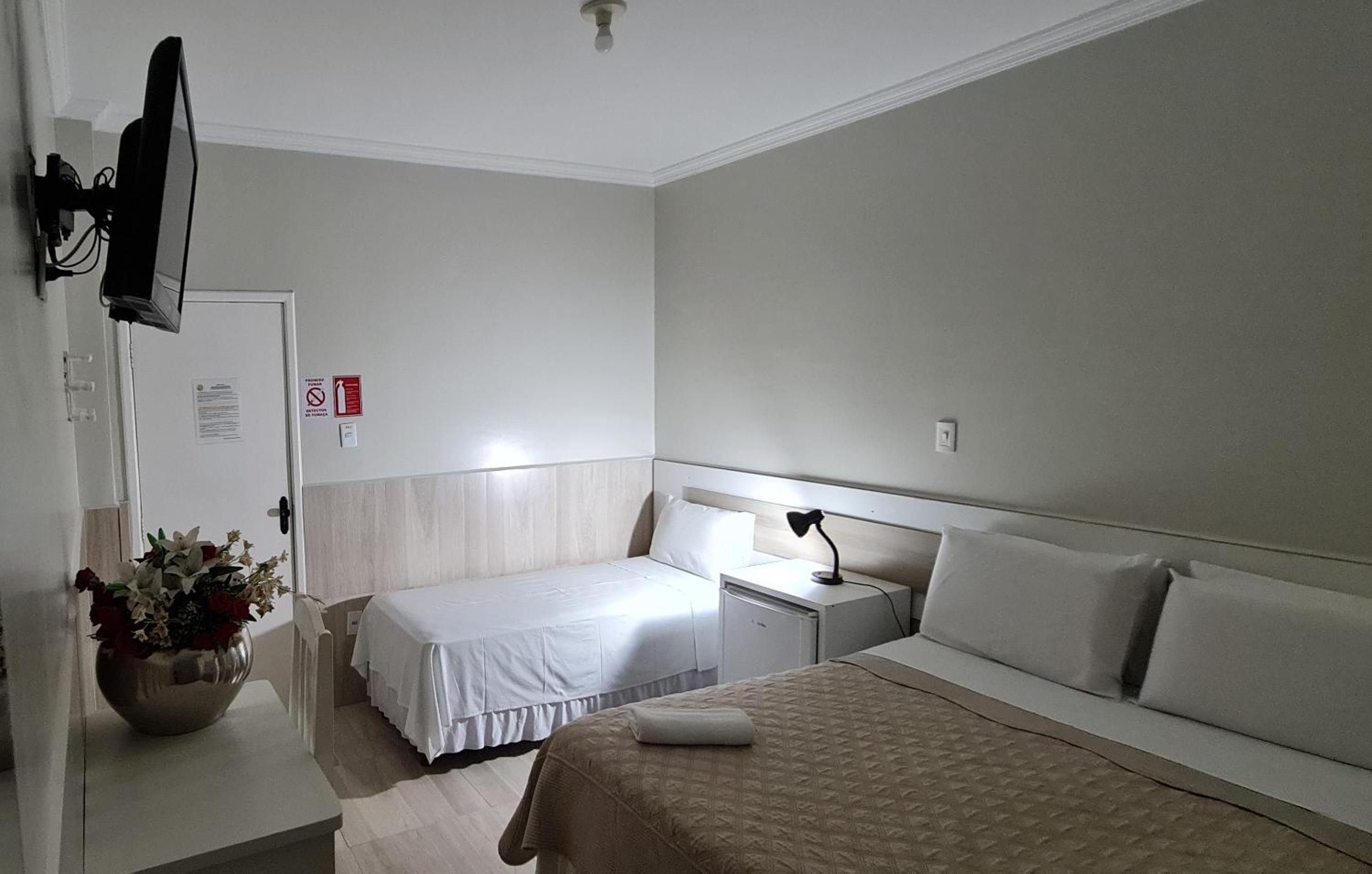 Deluxe Double Room - Photo 3