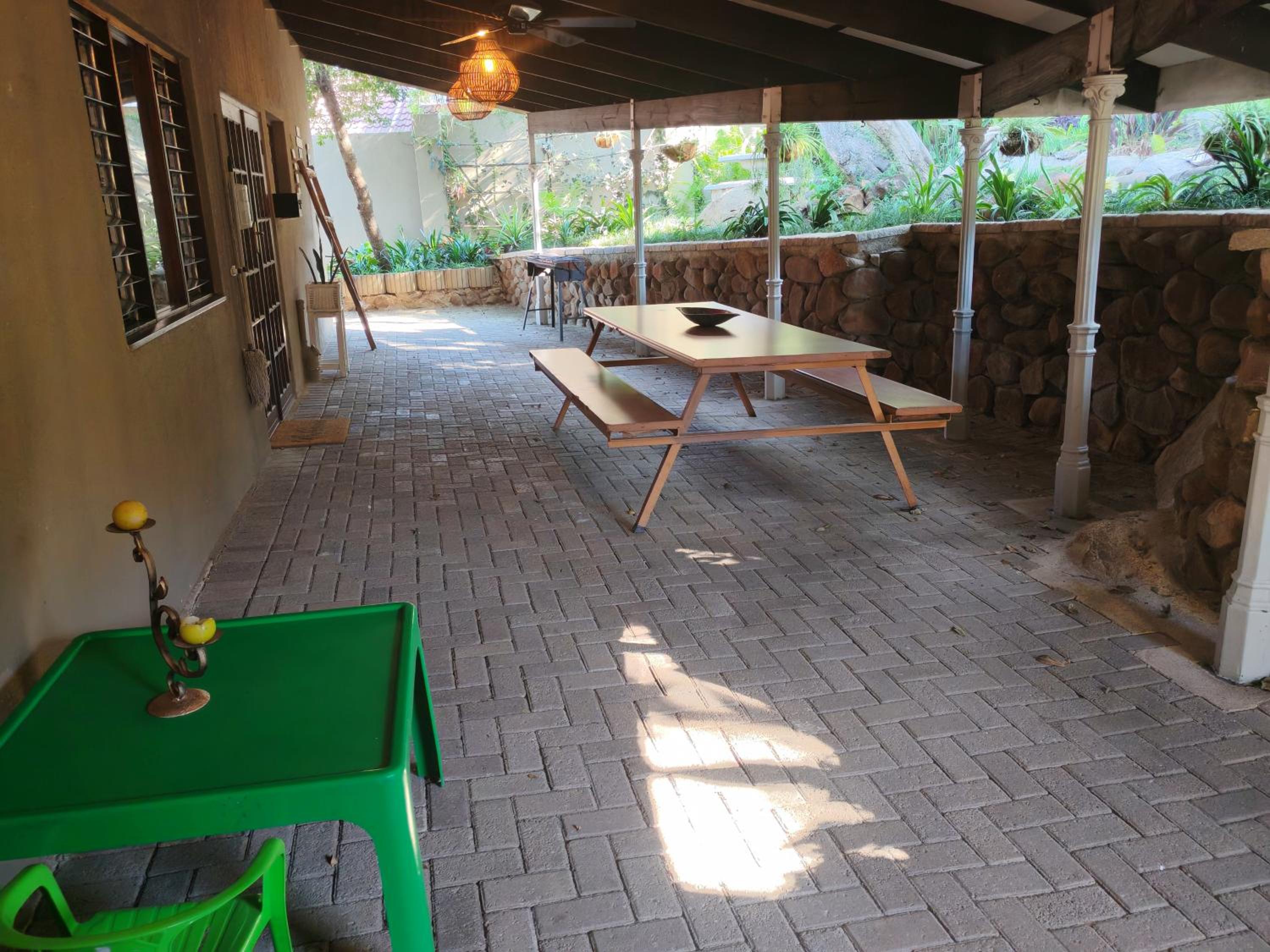 Apartment - Photo 25