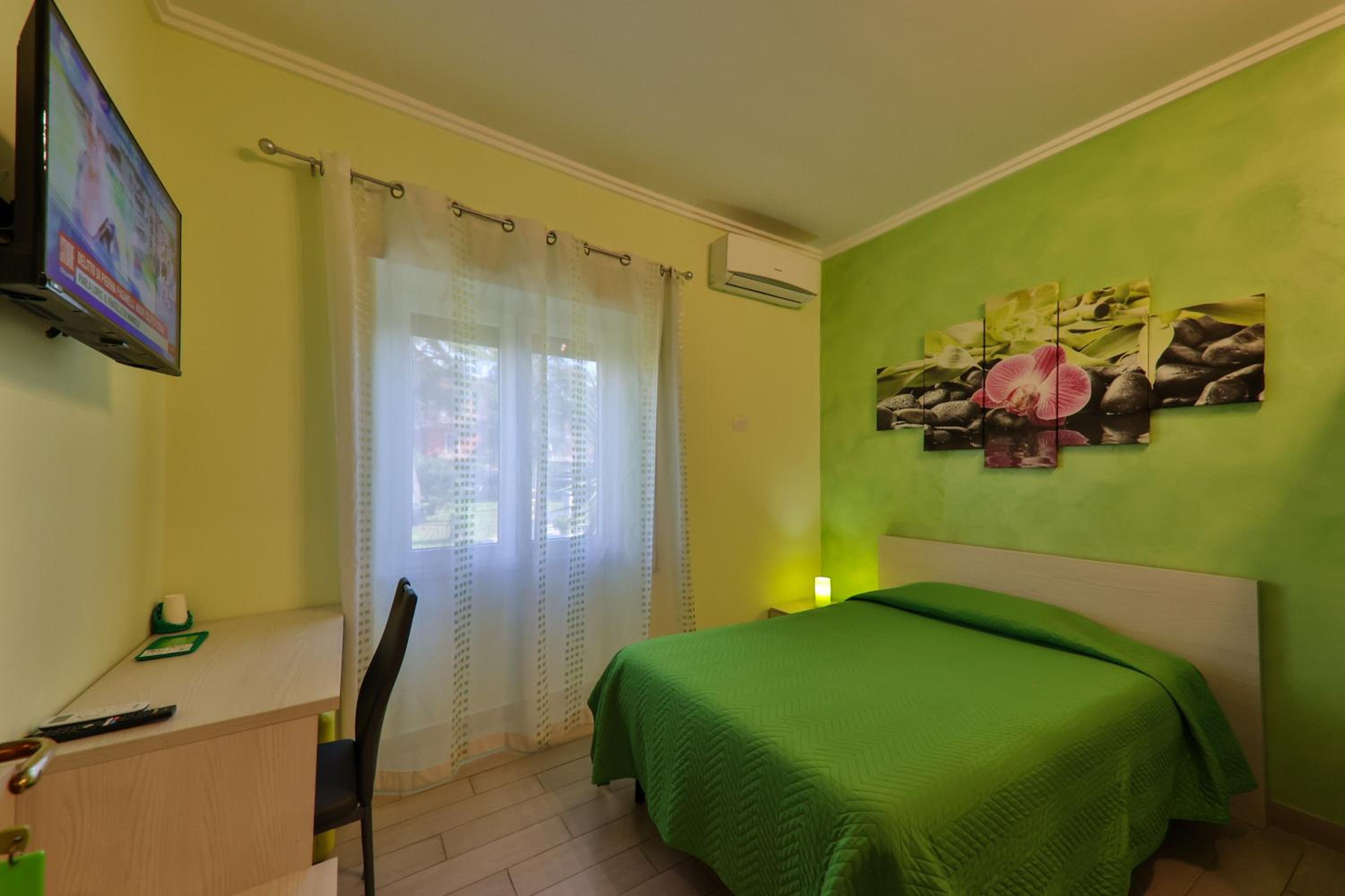 Single Room With Garden View photo 1