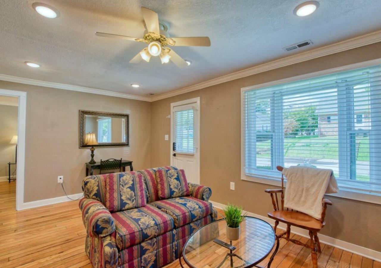 Two-Bedroom House photo 1