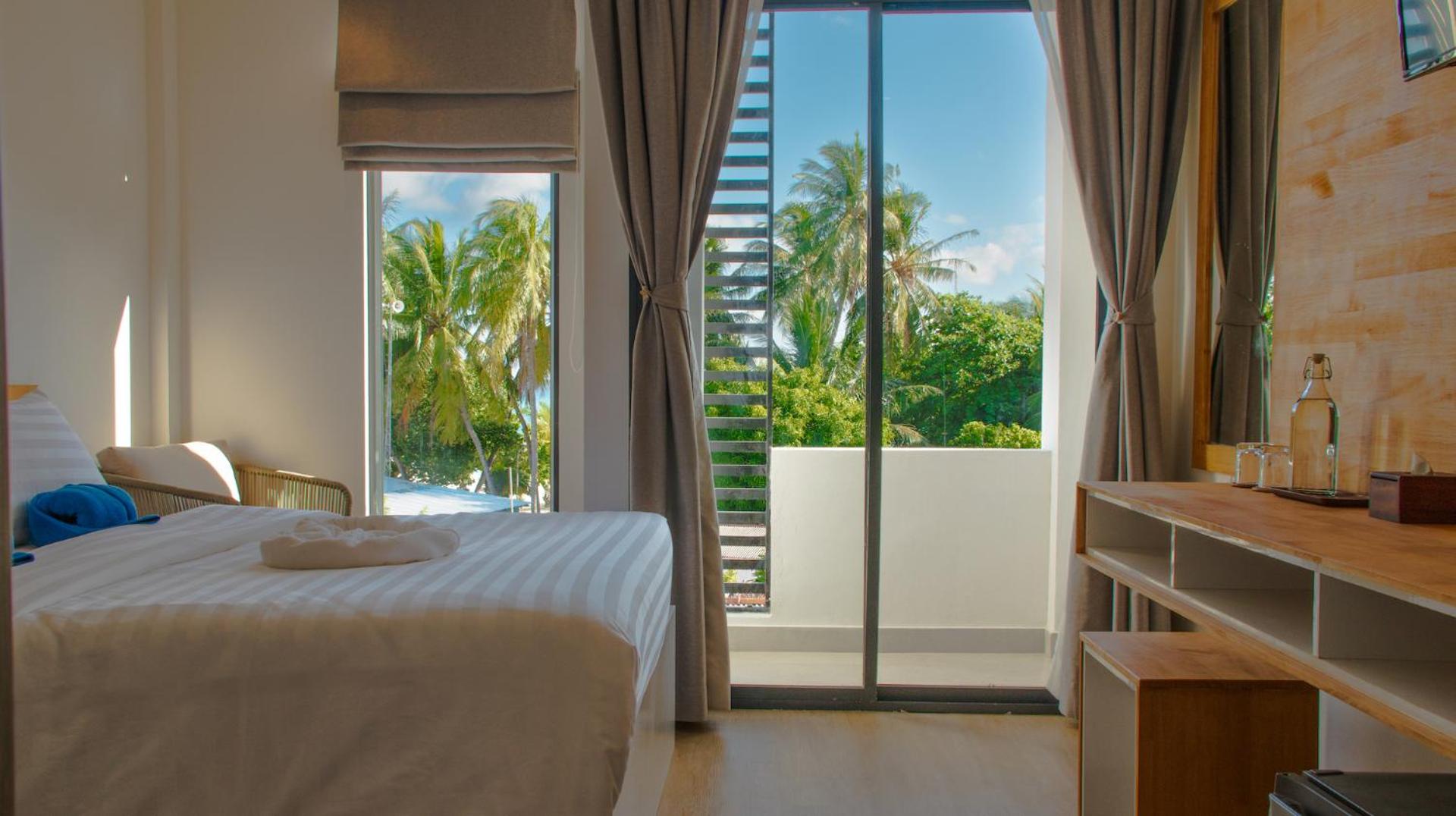 Deluxe Double Room with Balcony