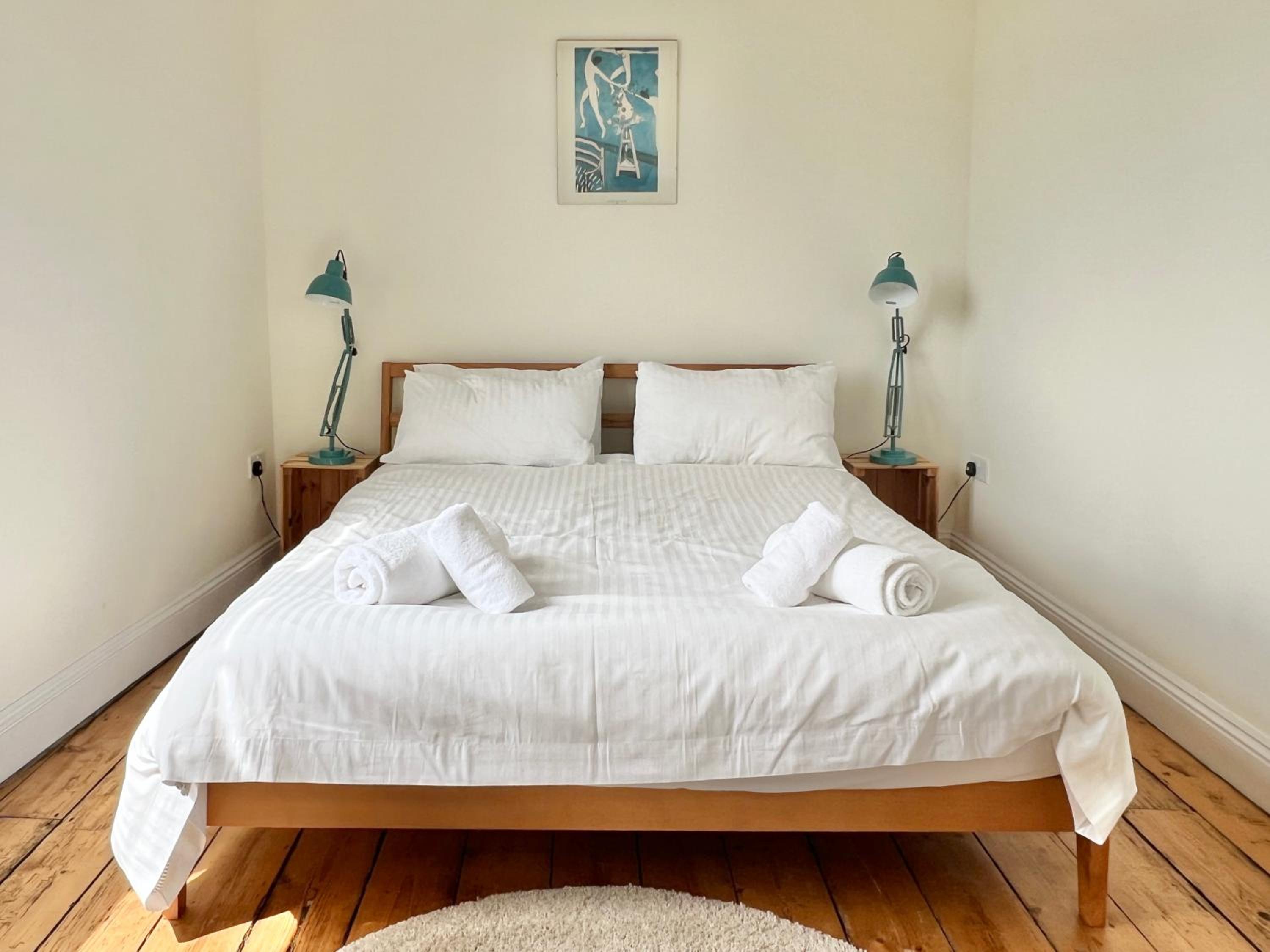 Three-Bedroom House photo 1