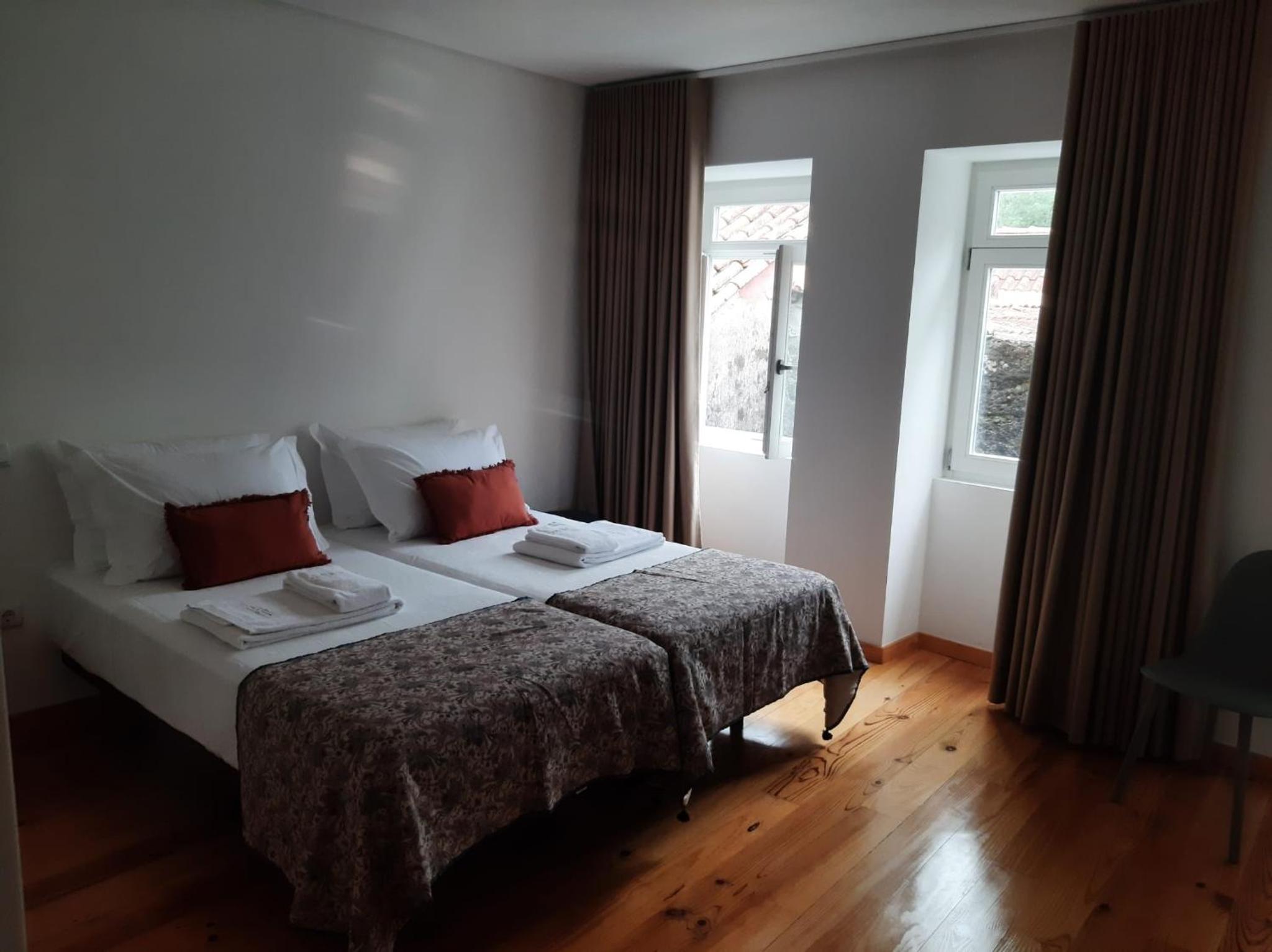 Three-Bedroom Apartment photo 1