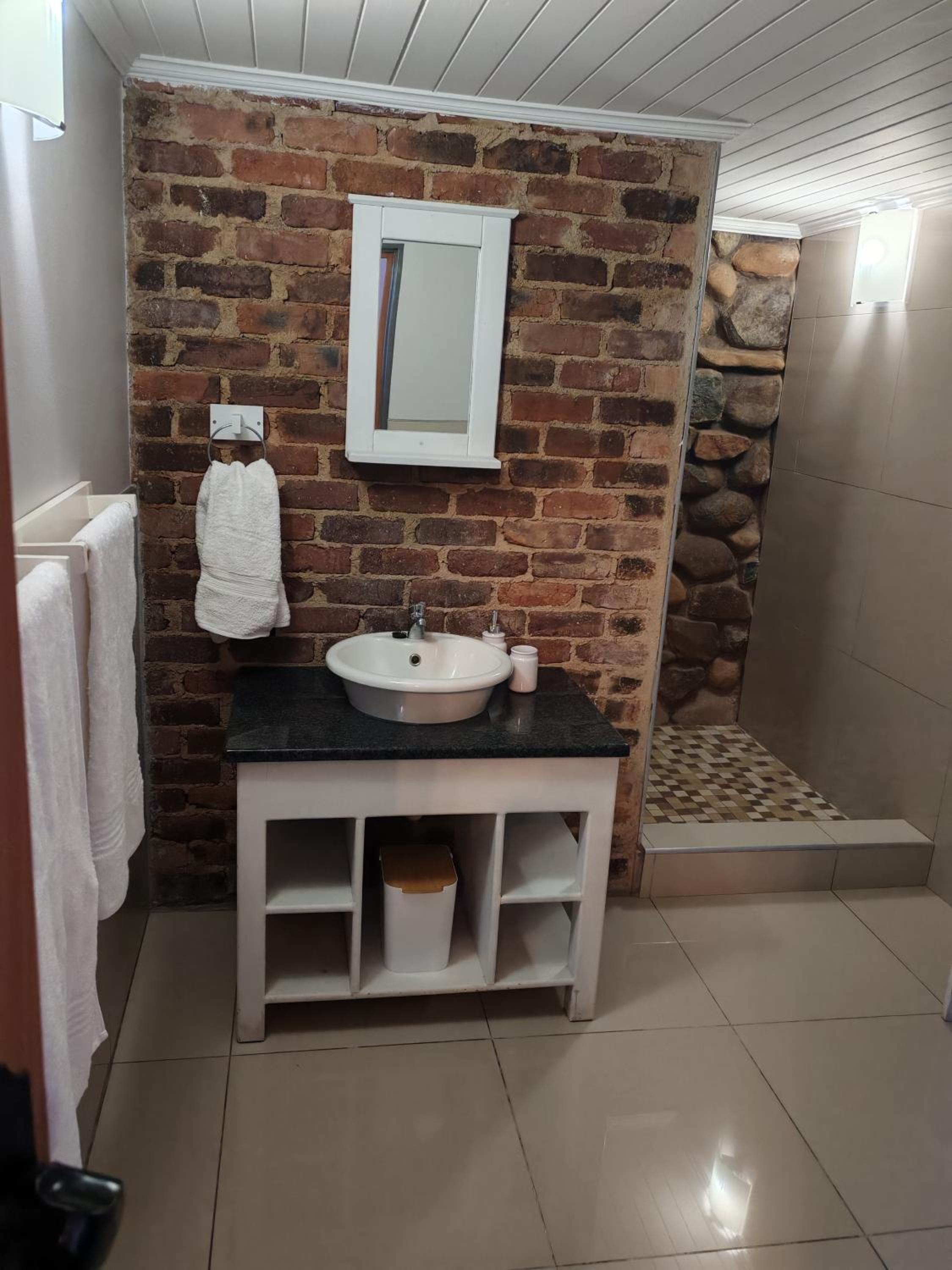 Apartment - Photo 14