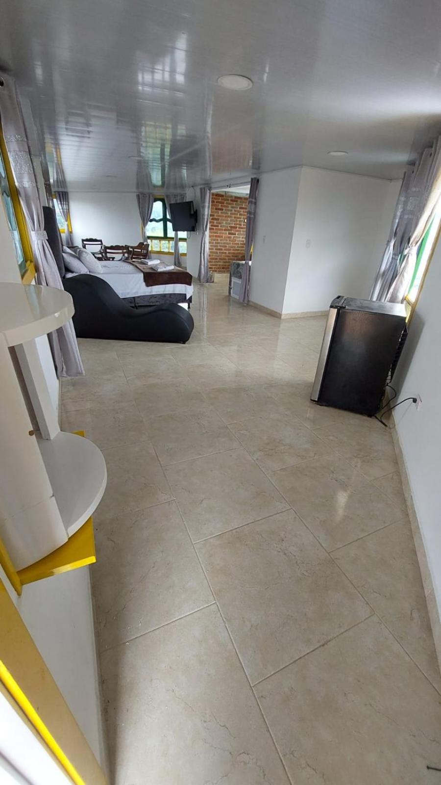 Superior King Suite