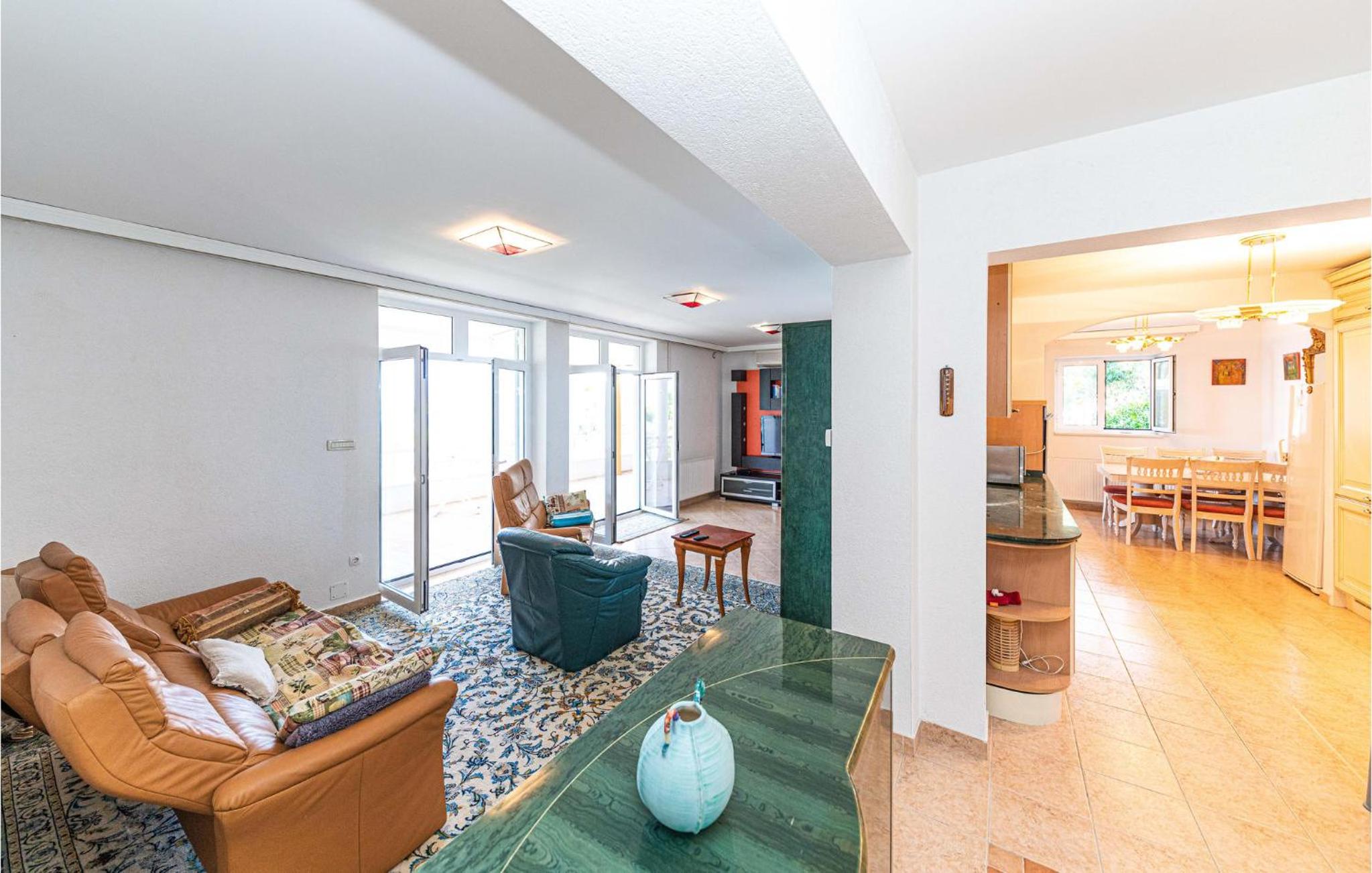 Five-Bedroom Holiday Home