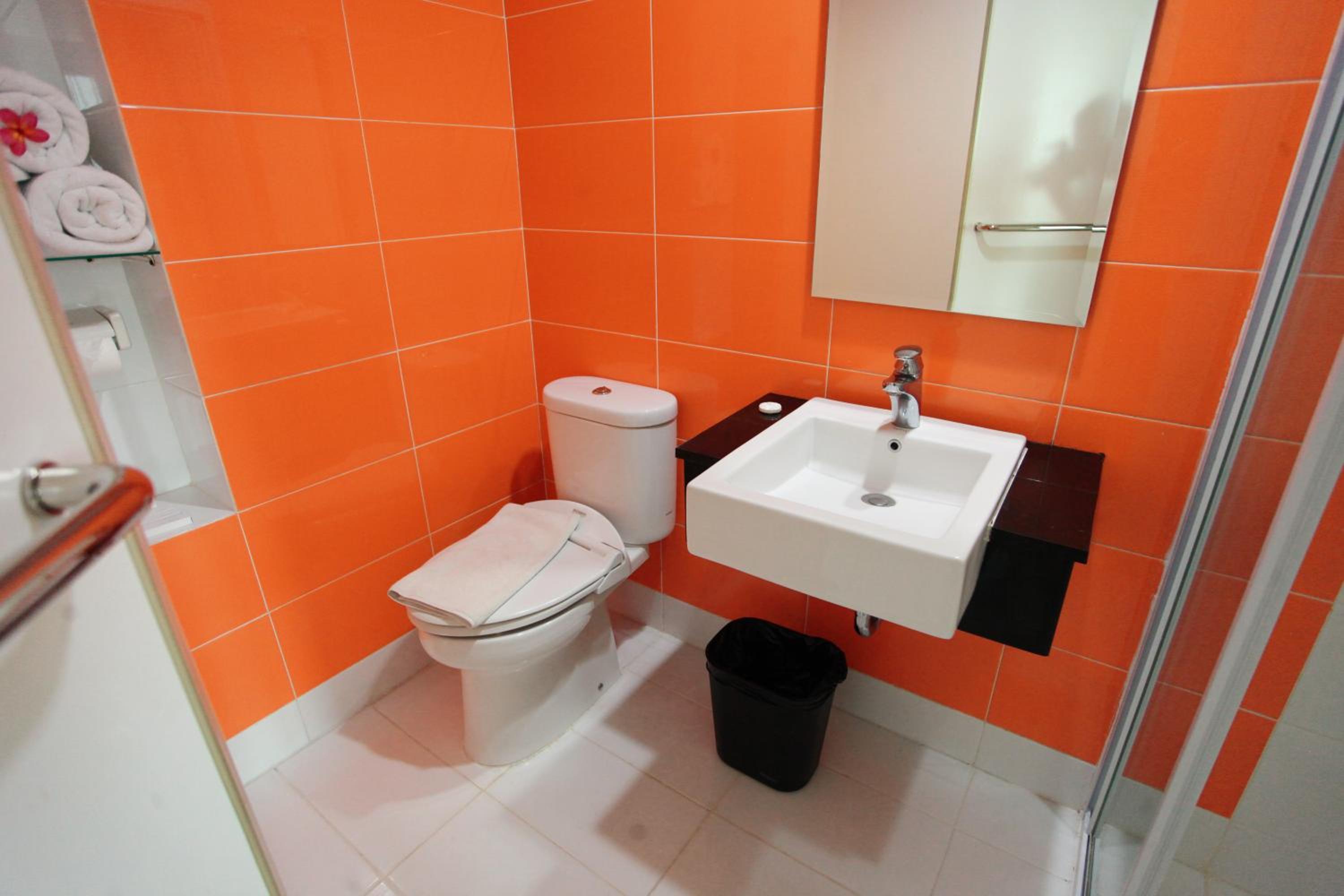 Deluxe Twin Room - Photo 5