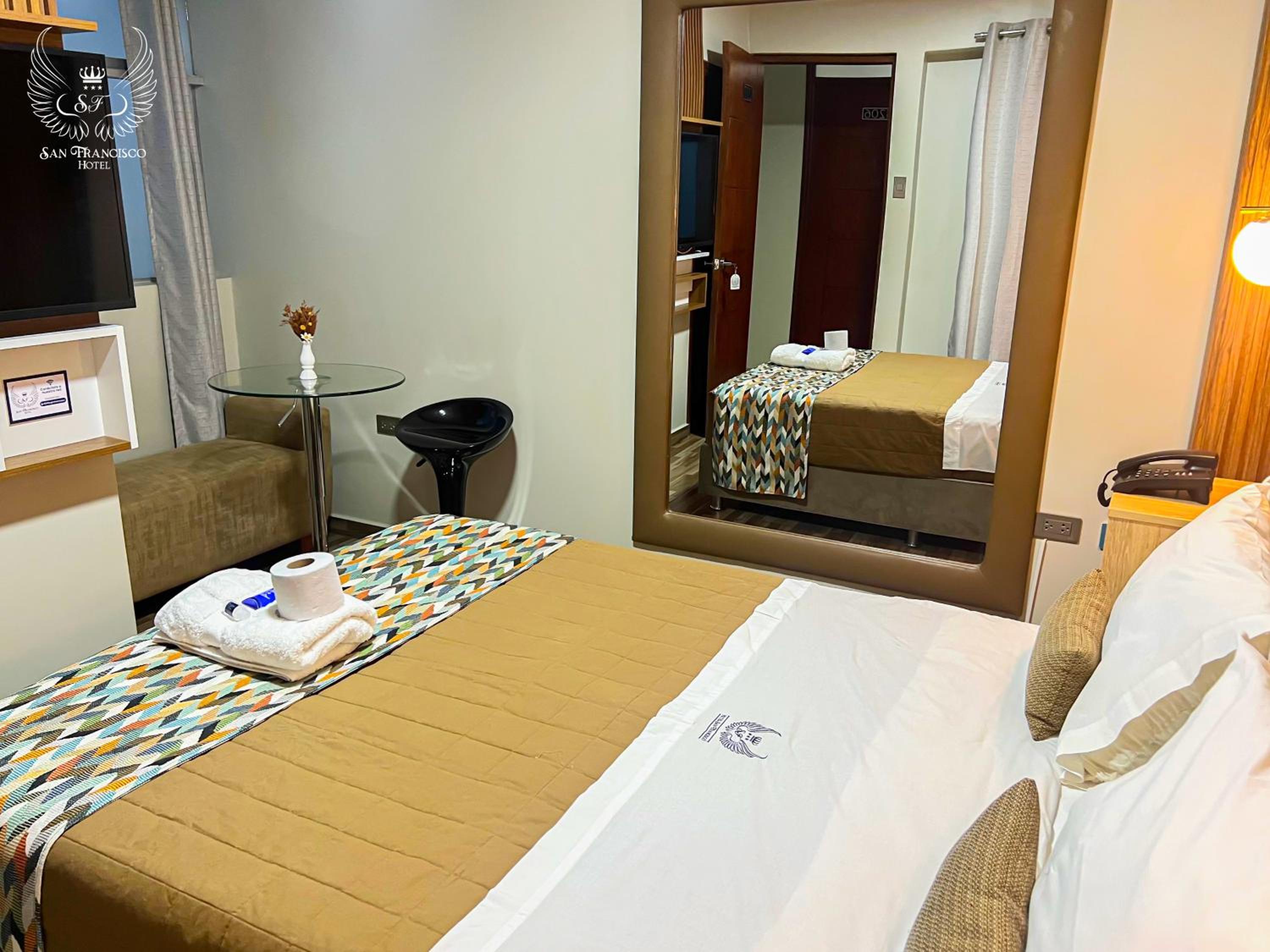 Single Room With Private Bathroom photo 2