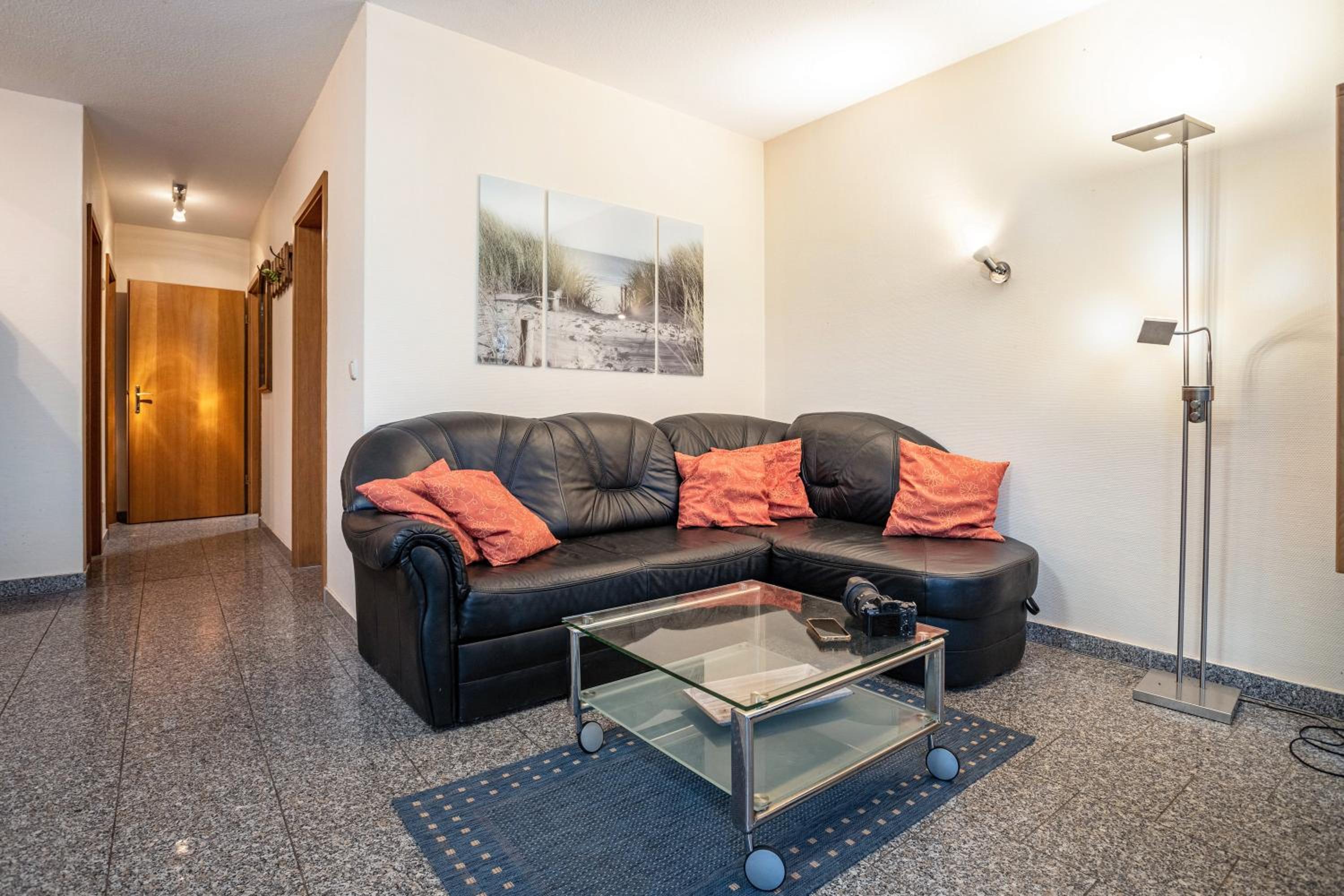 Two-Bedroom Deluxe Apartment with Balcony
