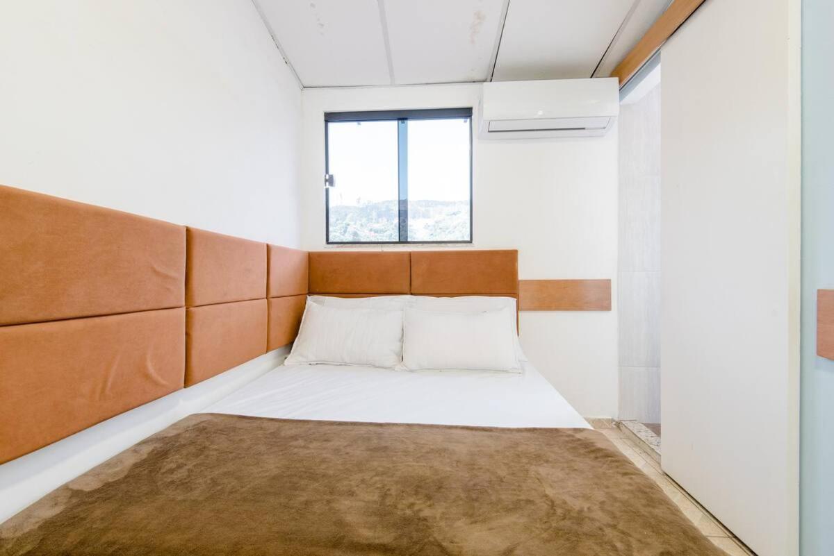 Suite - Photo 2