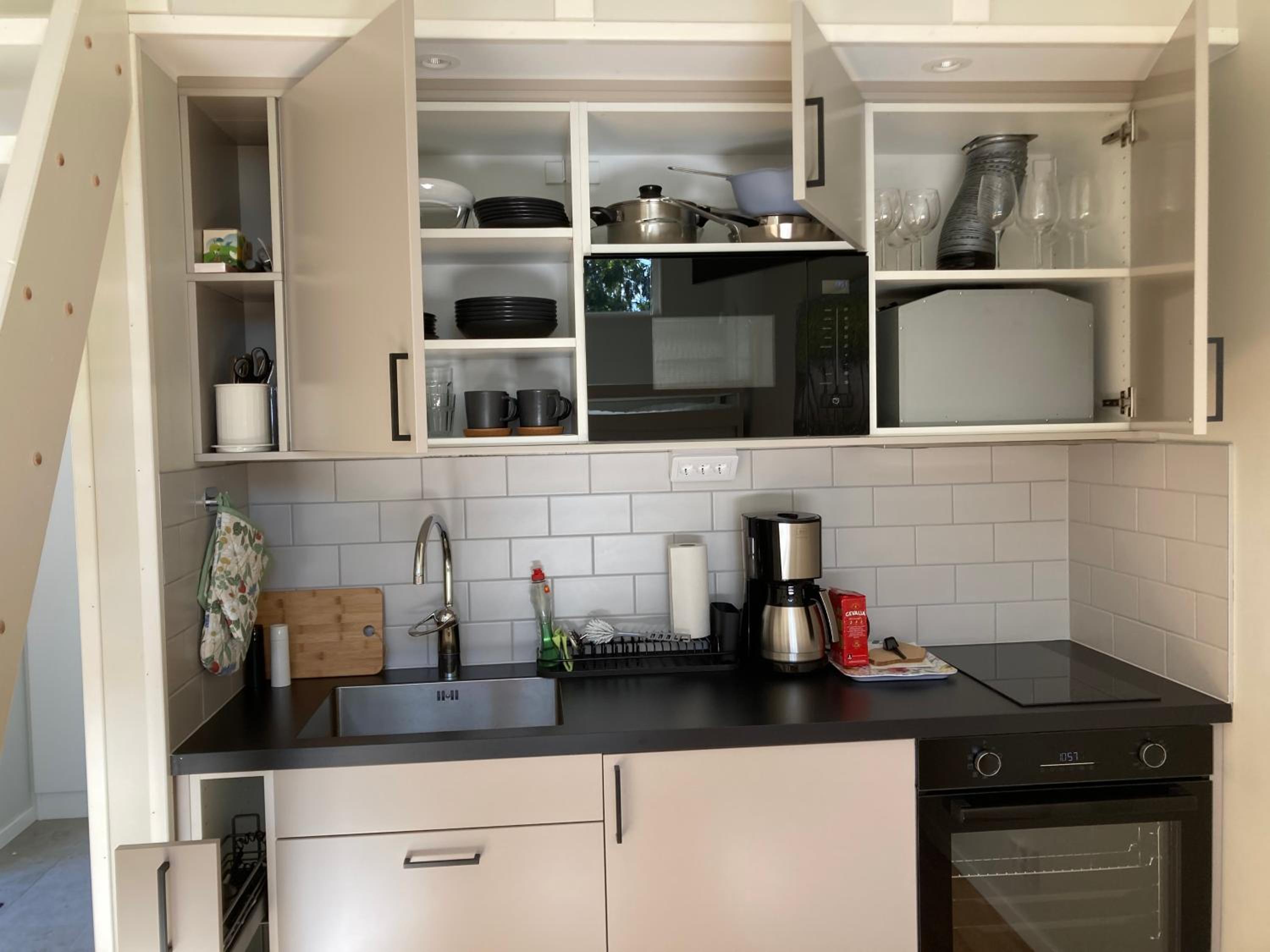 Two-Bedroom House photo 2