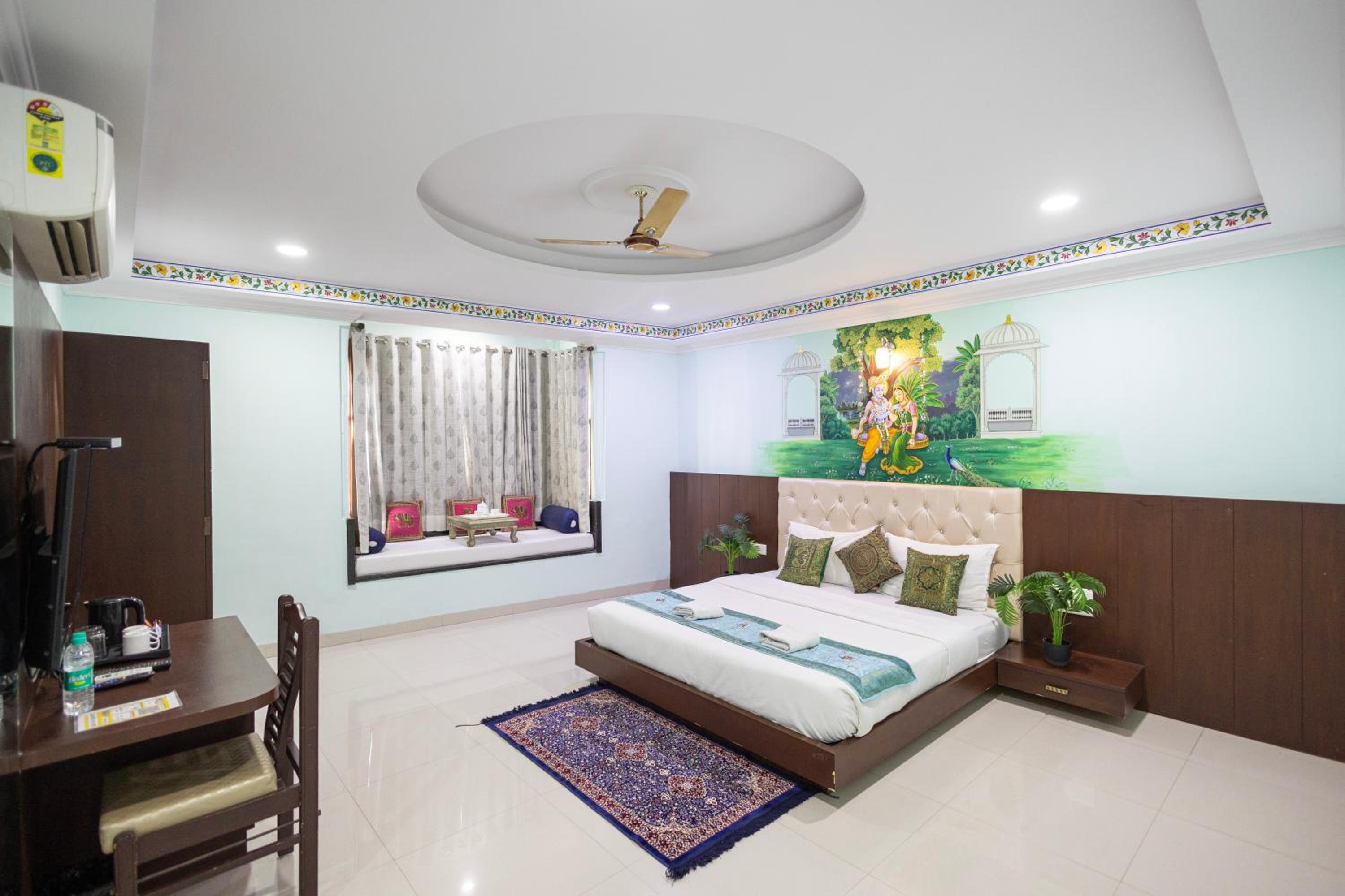 Deluxe Double or Twin Room with Lake View - Photo 26
