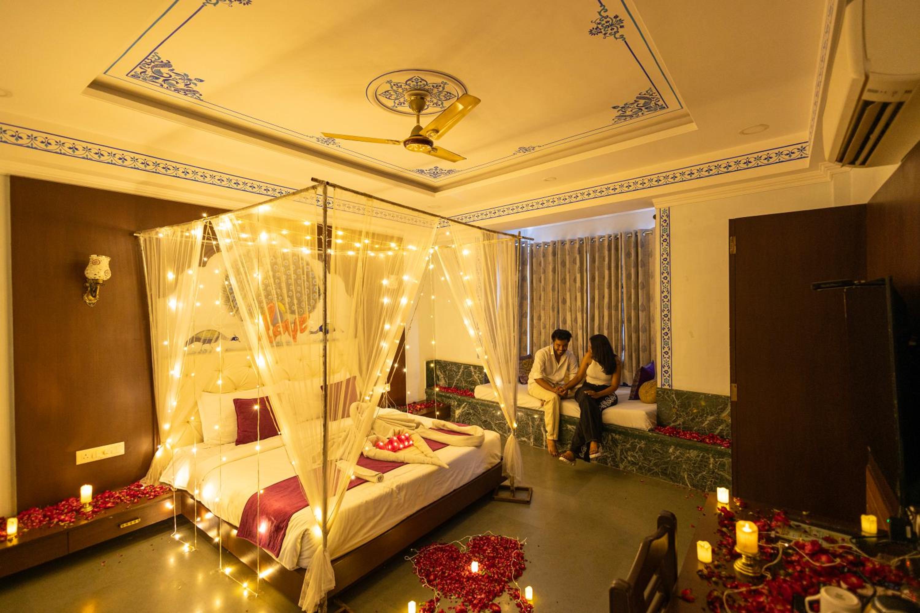 Deluxe Double or Twin Room with Lake View - Photo 5
