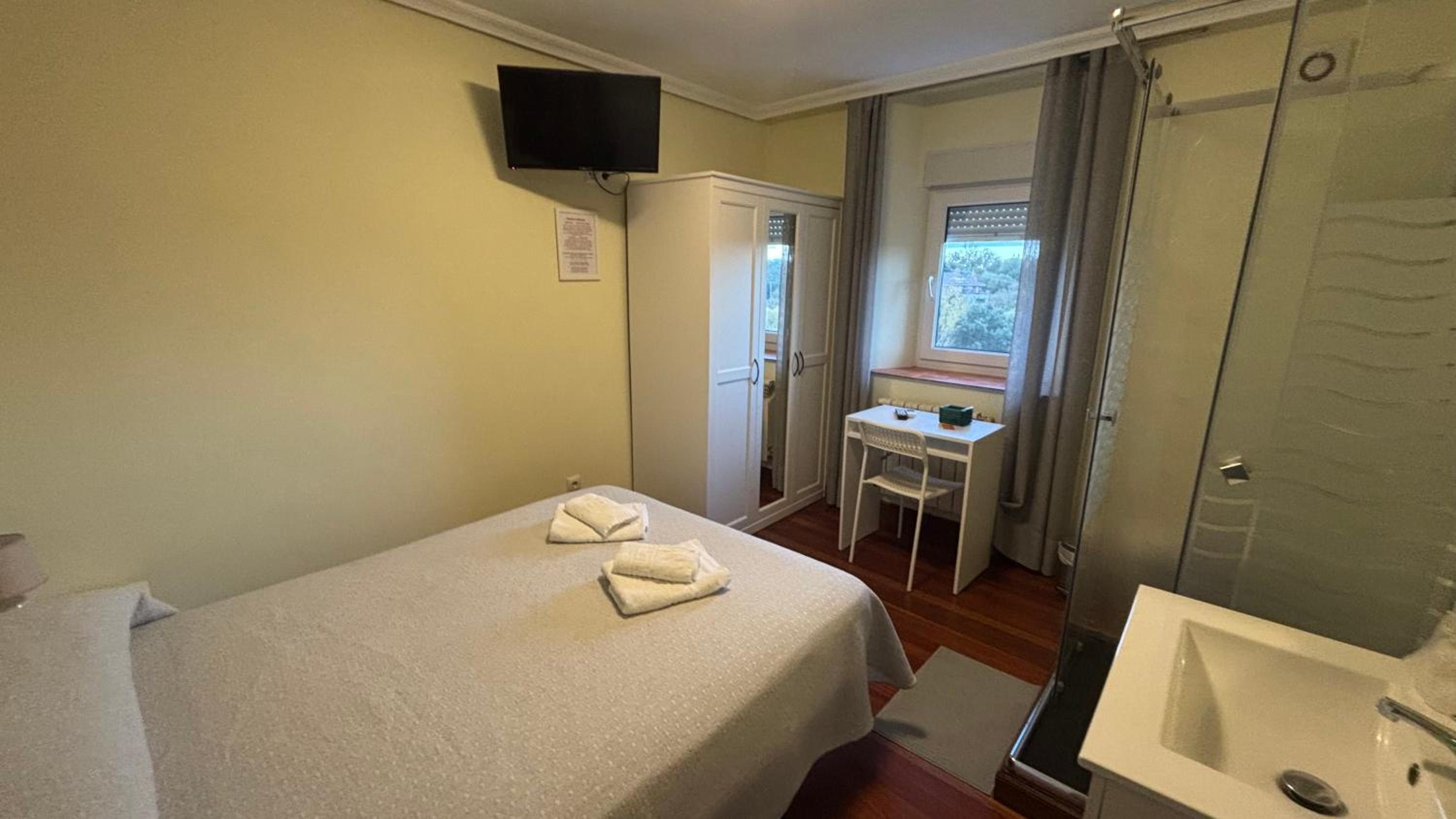 Double Room with Mountain View