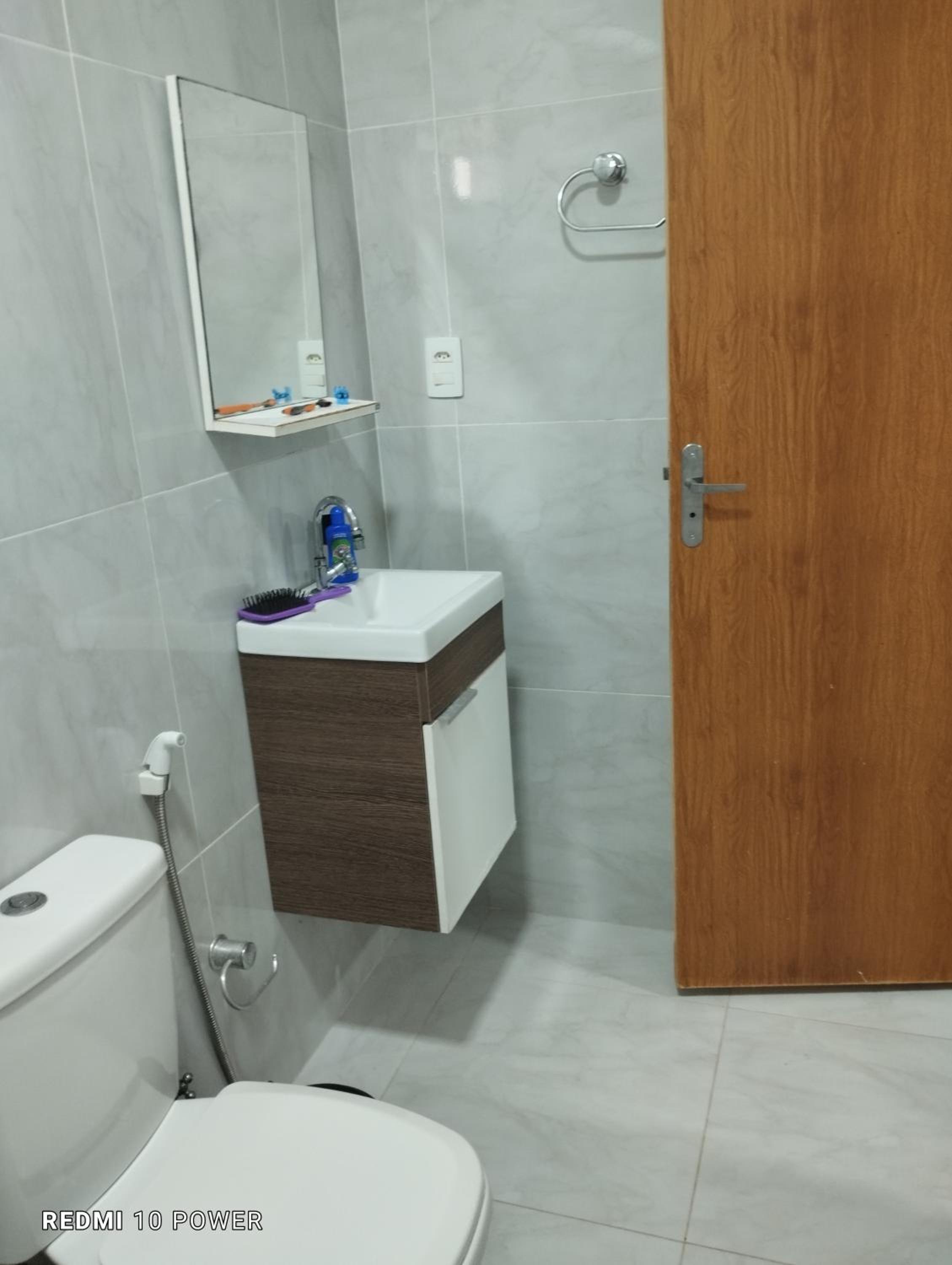 One-Bedroom House photo 2