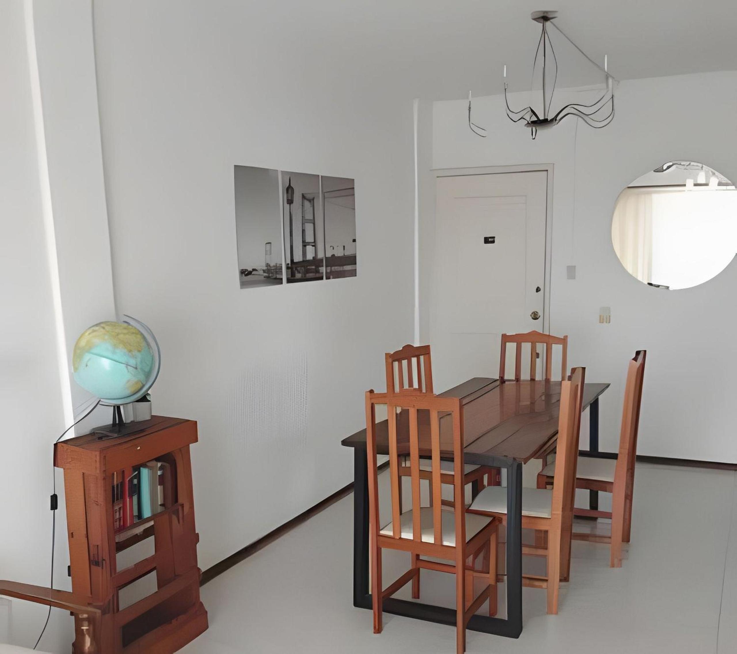 Apartment photo 2