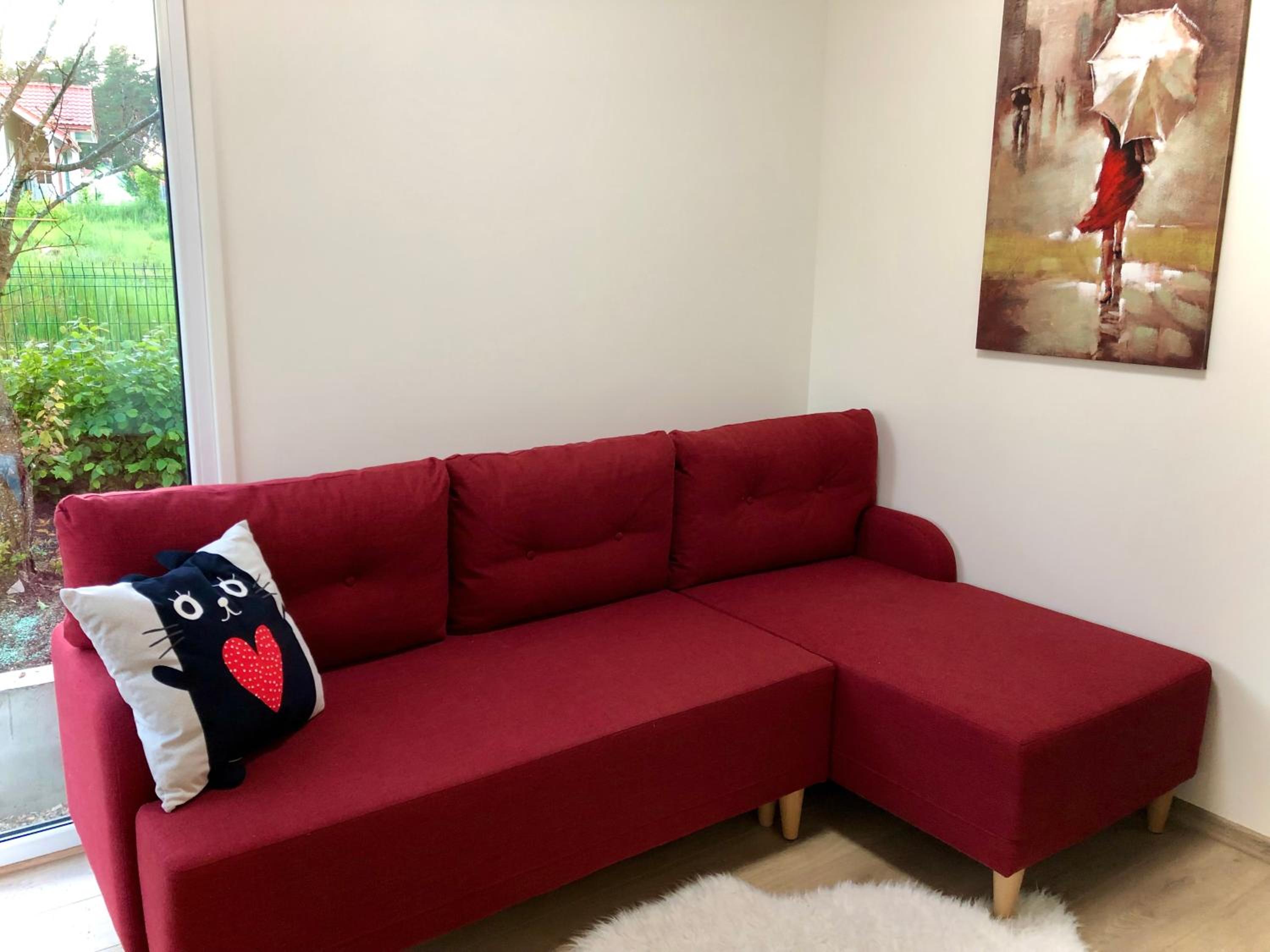 Two-Bedroom House - Photo 8