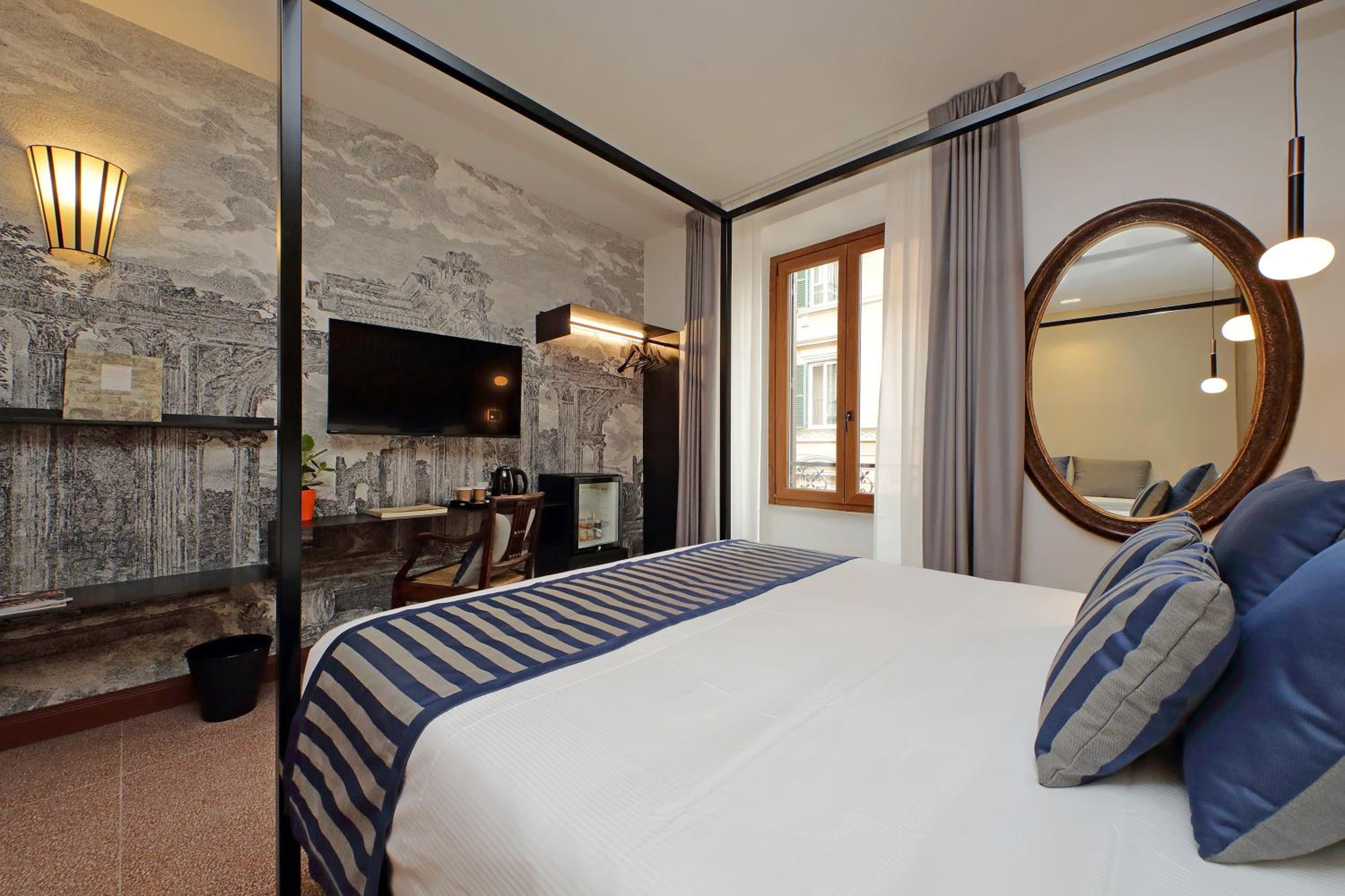 Deluxe Triple Room photo 2