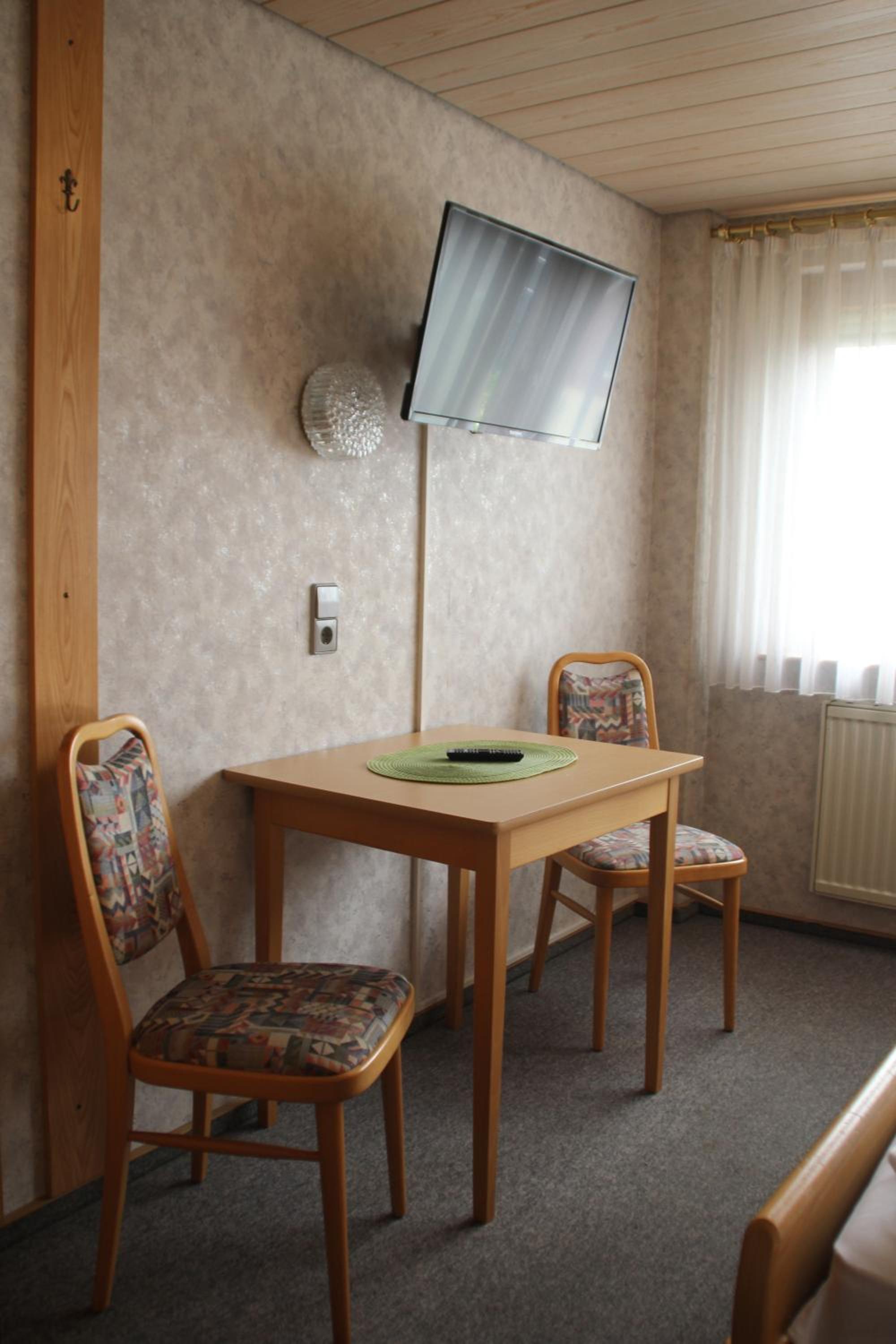 Single Room photo 2
