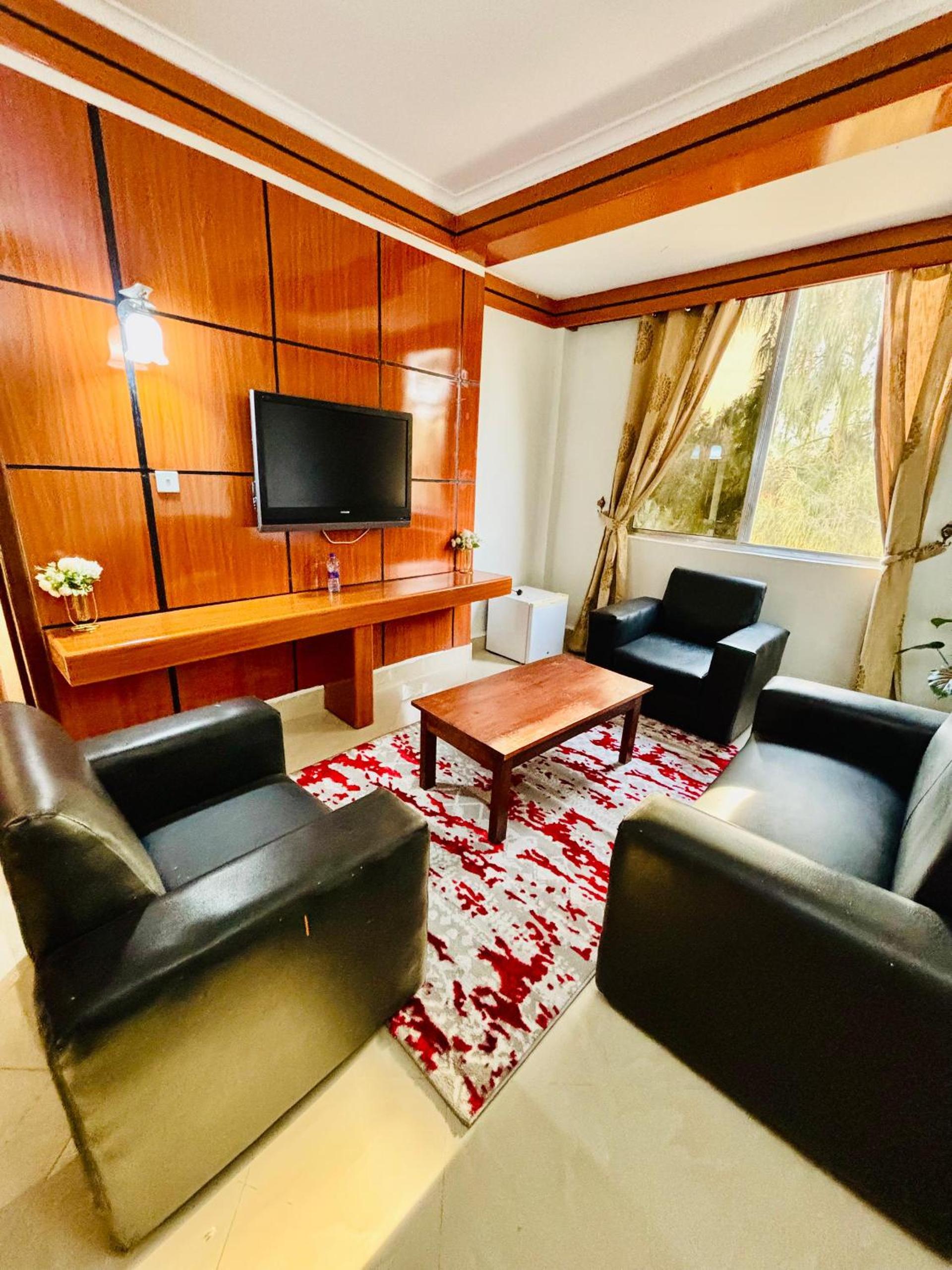 Deluxe Single Room